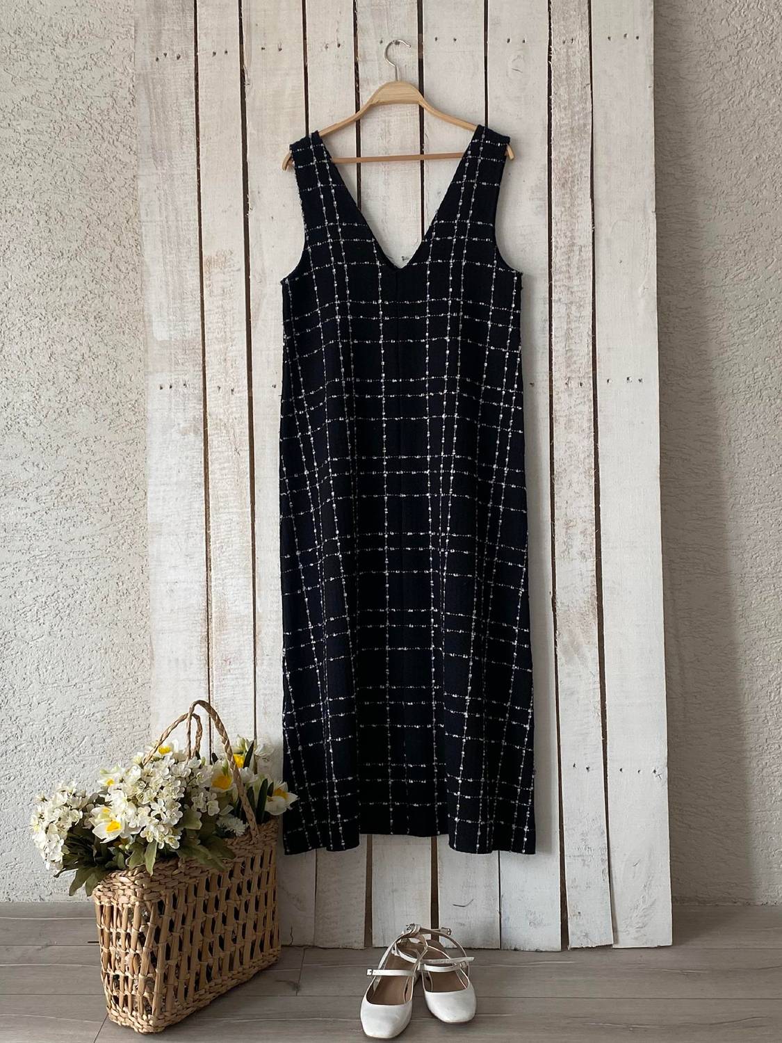 A-Line Black Color Tweed Gilet Dress