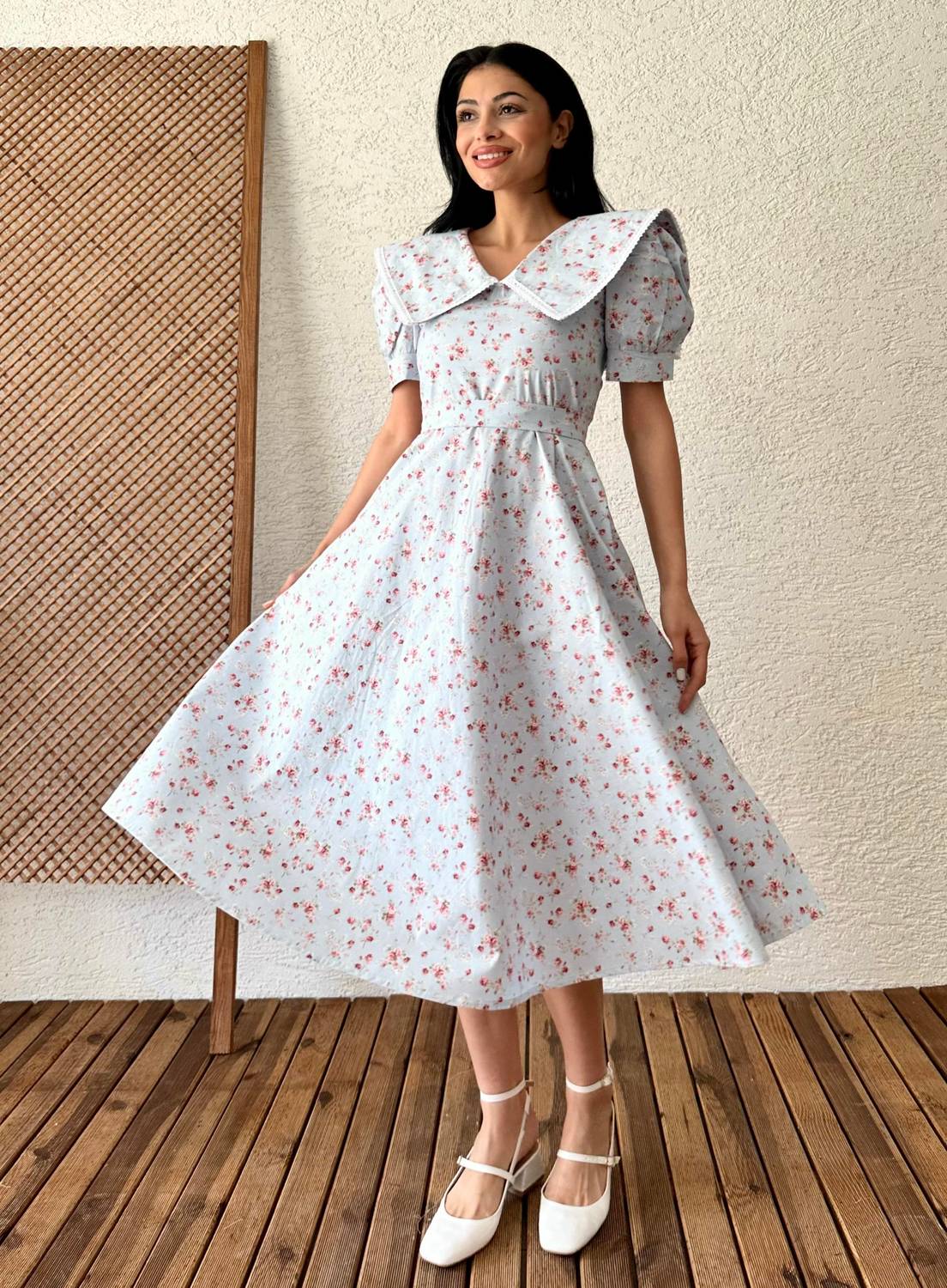 Vintage Blue-Red Floral Flared Dress with Large Collar 100% Cotton Poplin Perfect for Summer