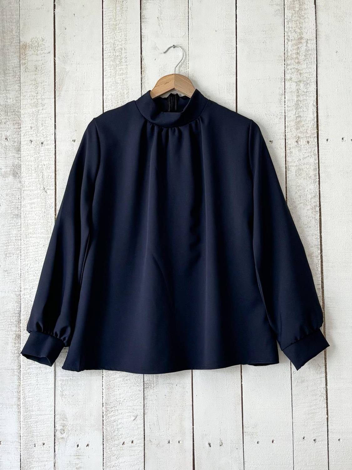 Lacıvert Büzgülü Krep Bluz