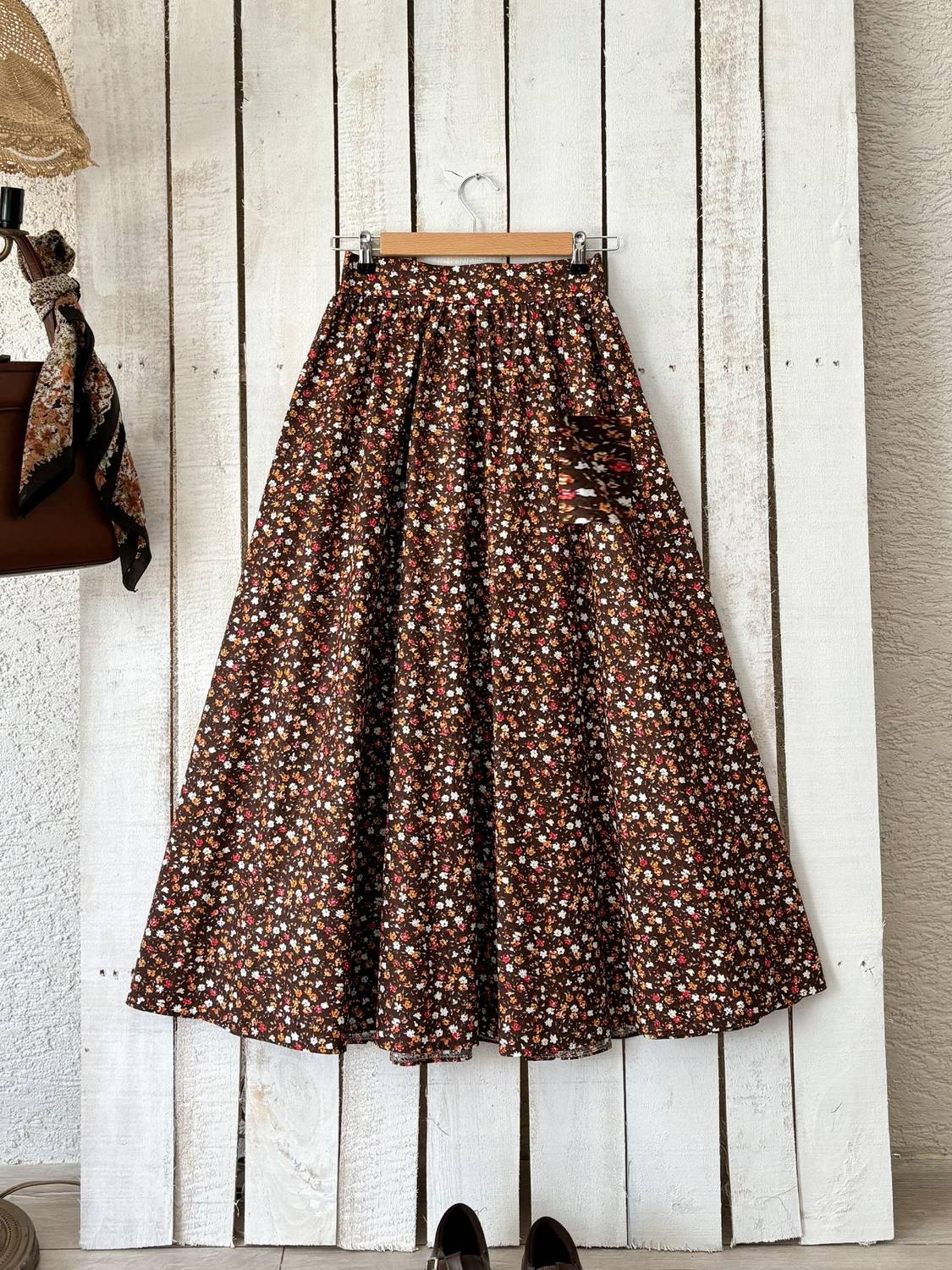 Kahve Küçük Çiçekli Poplin Kloş Etek