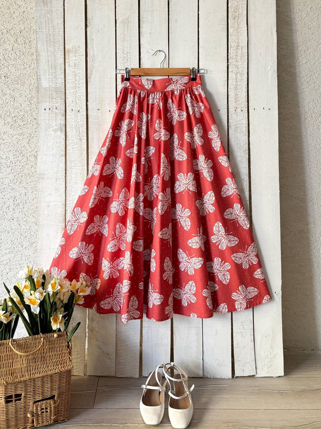 Kırmızı Kelebek Desenli Kloş Etek 