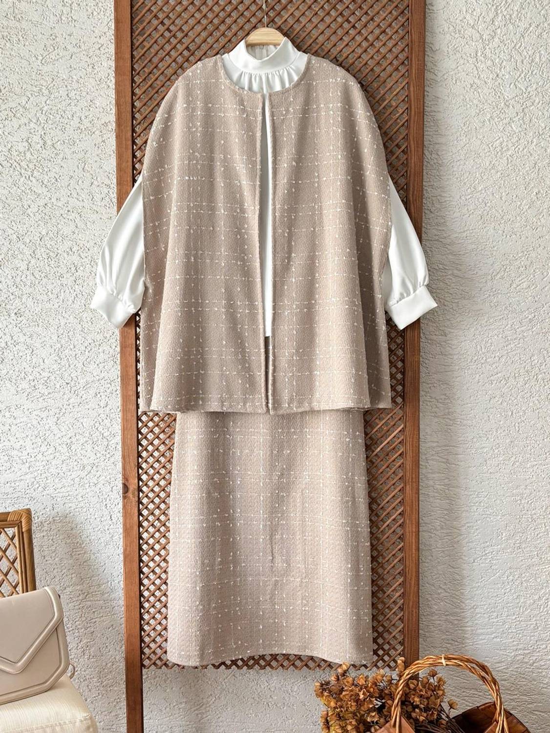 Beige Tweed Poncho and Skirt Set of 2