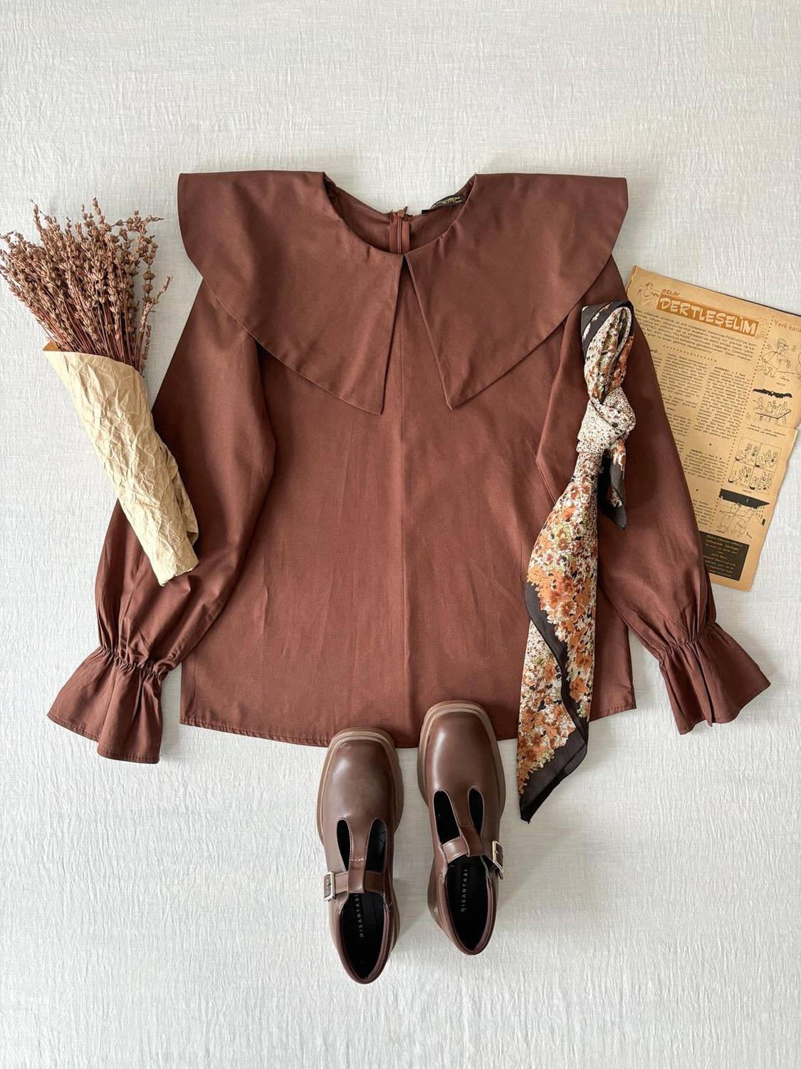 Kahverengi Büyük Yakalı Poplin Bluz