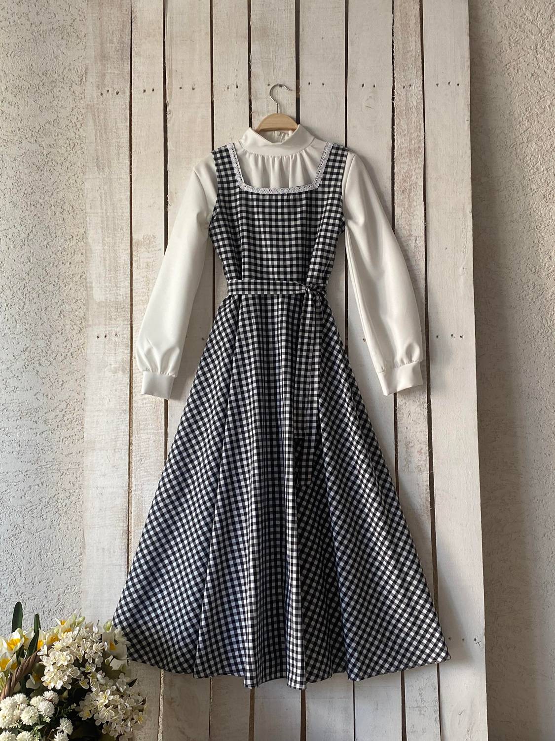 Uzun Siyah Pötikare Kare Yaka Jile  ve Bluz (2 Li Takım)