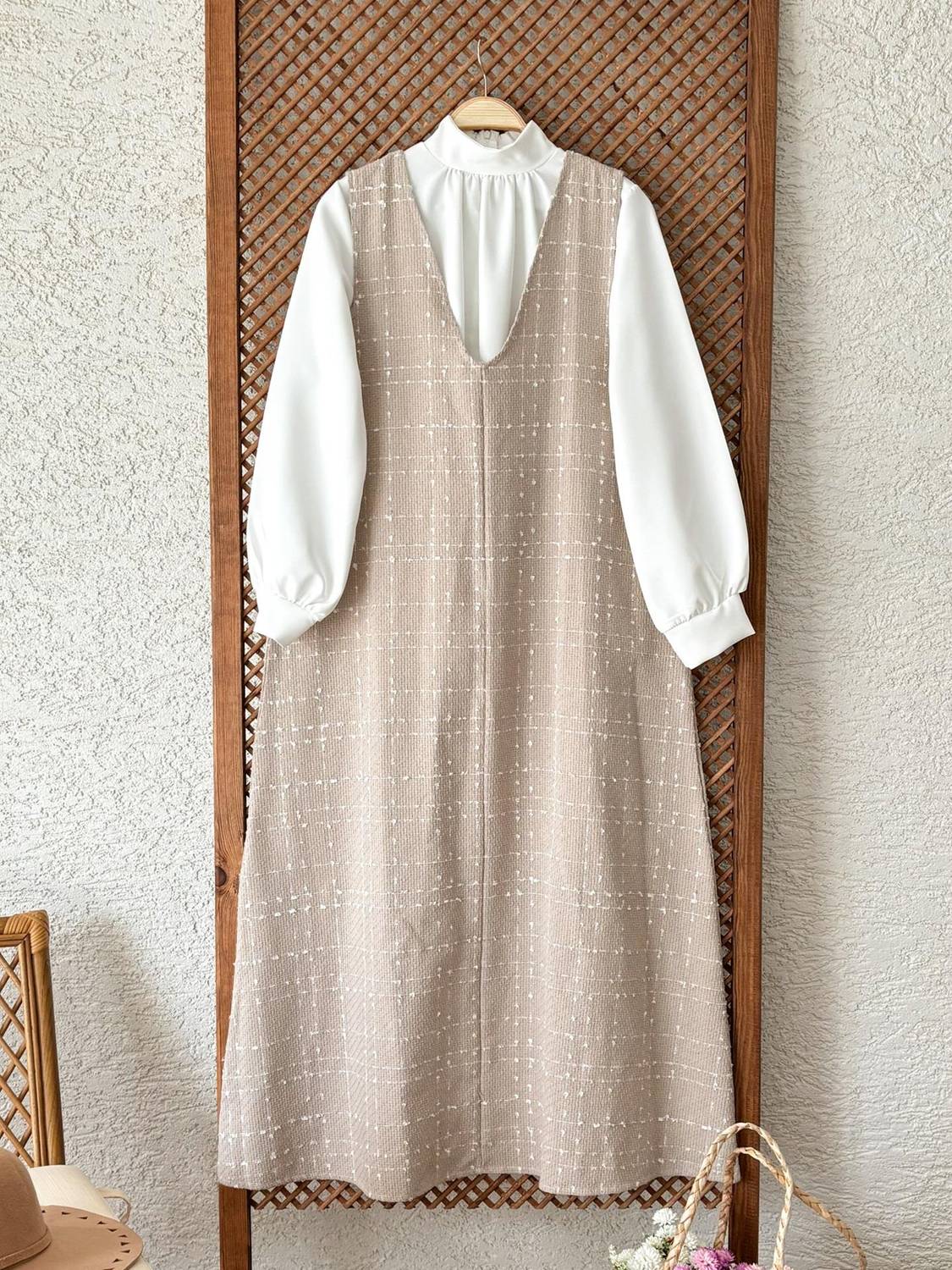 White Crepe Blouse and A-Line Beige Tweed Dress Set (2-Piece) - Perfect for Every Occasion