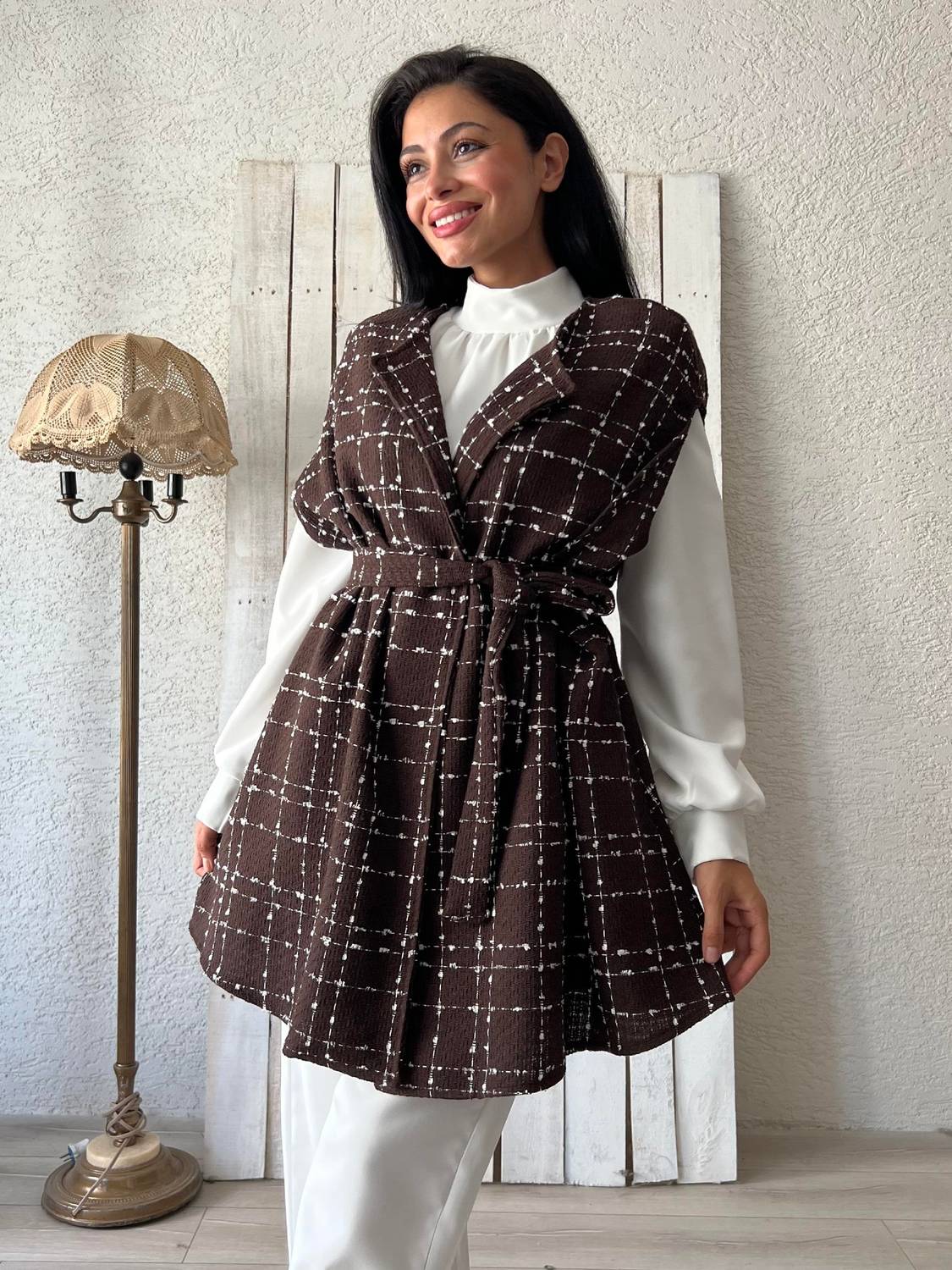 Brown Oversized Tweed Poncho in Standard Size with Relaxed Fit and Non-Transparent Fabric