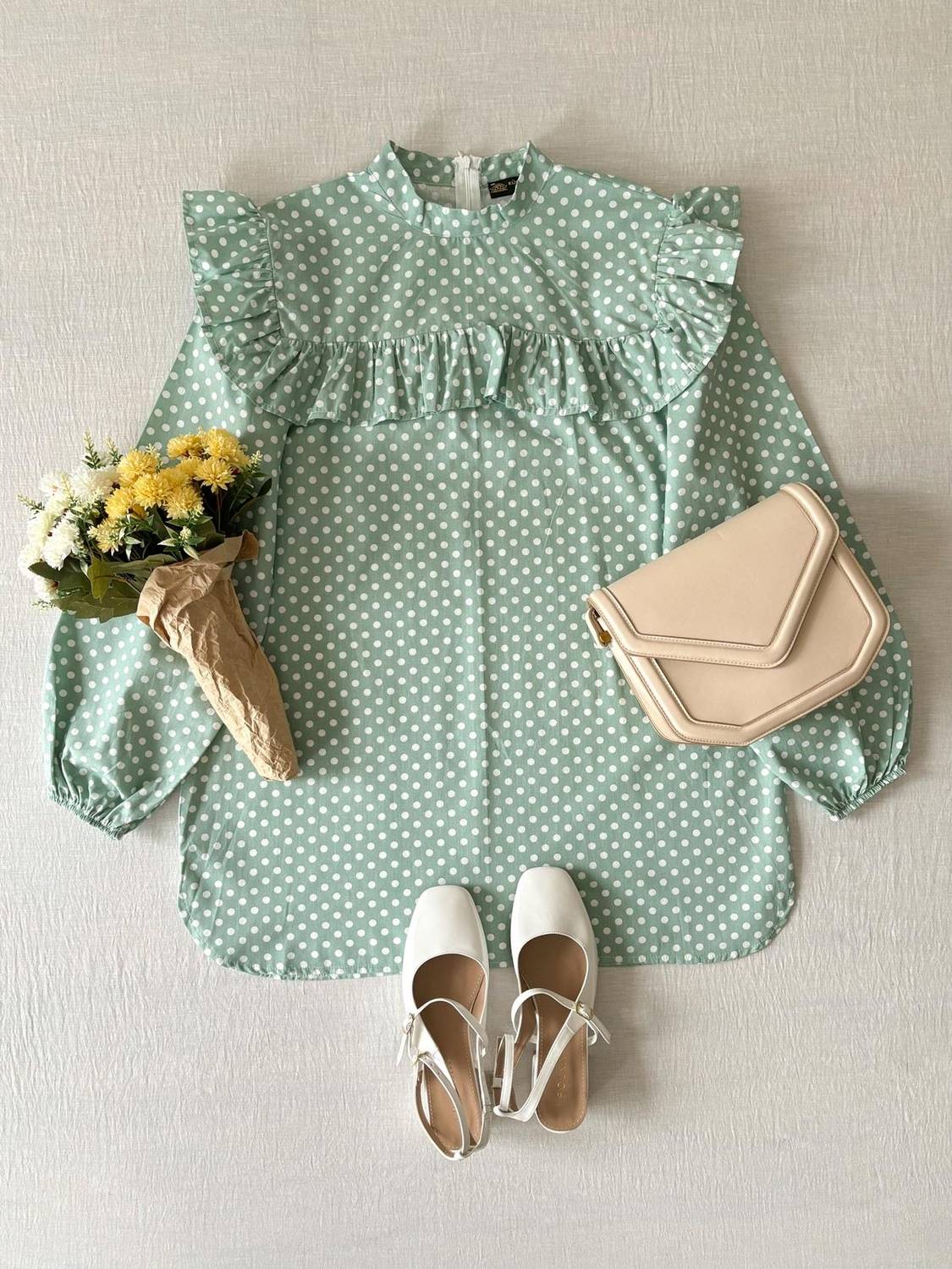 Yeşil Puantiyeli Omuzdan Fırfırlı Poplin Tunik