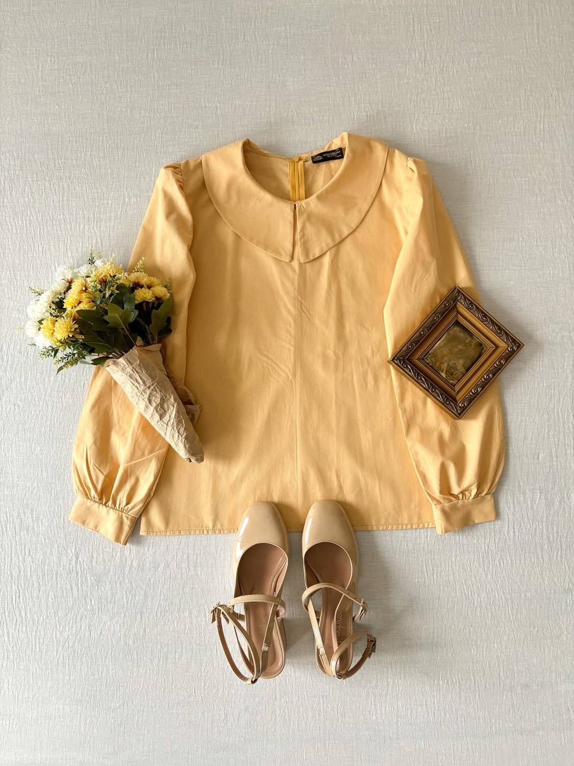 Sarı Renk Küçük Yakalı Poplin Bluz