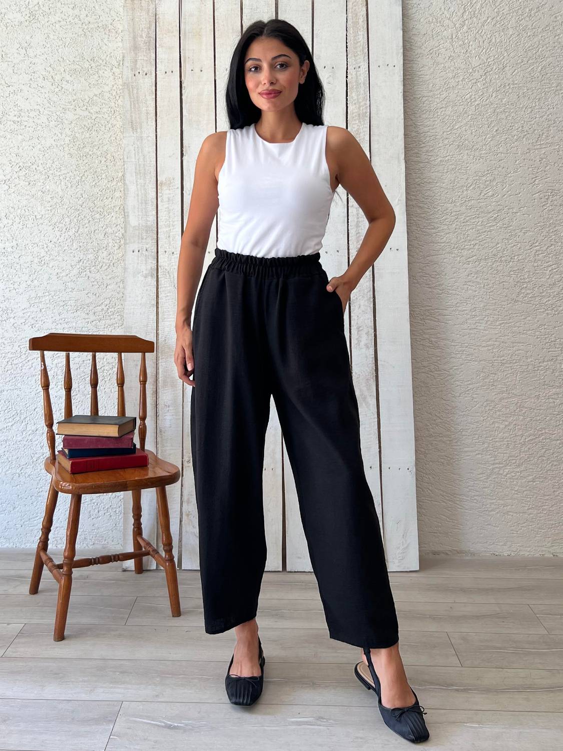 Black Loose Linen Trousers with Full Fit for Women, Available Sizes 36-38, 40-42, 44-46, Lightweight and Comfortable