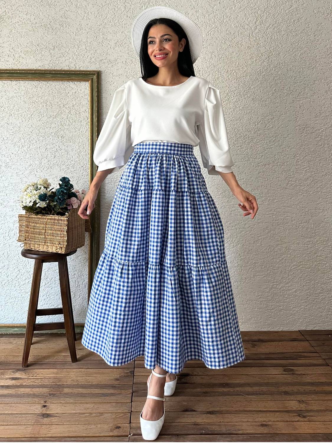 Длинная юбка в клетку, размер 36-46, стирать при 30°, низкий отжим, гладить до 150°, не использовать оптические отбеливатели