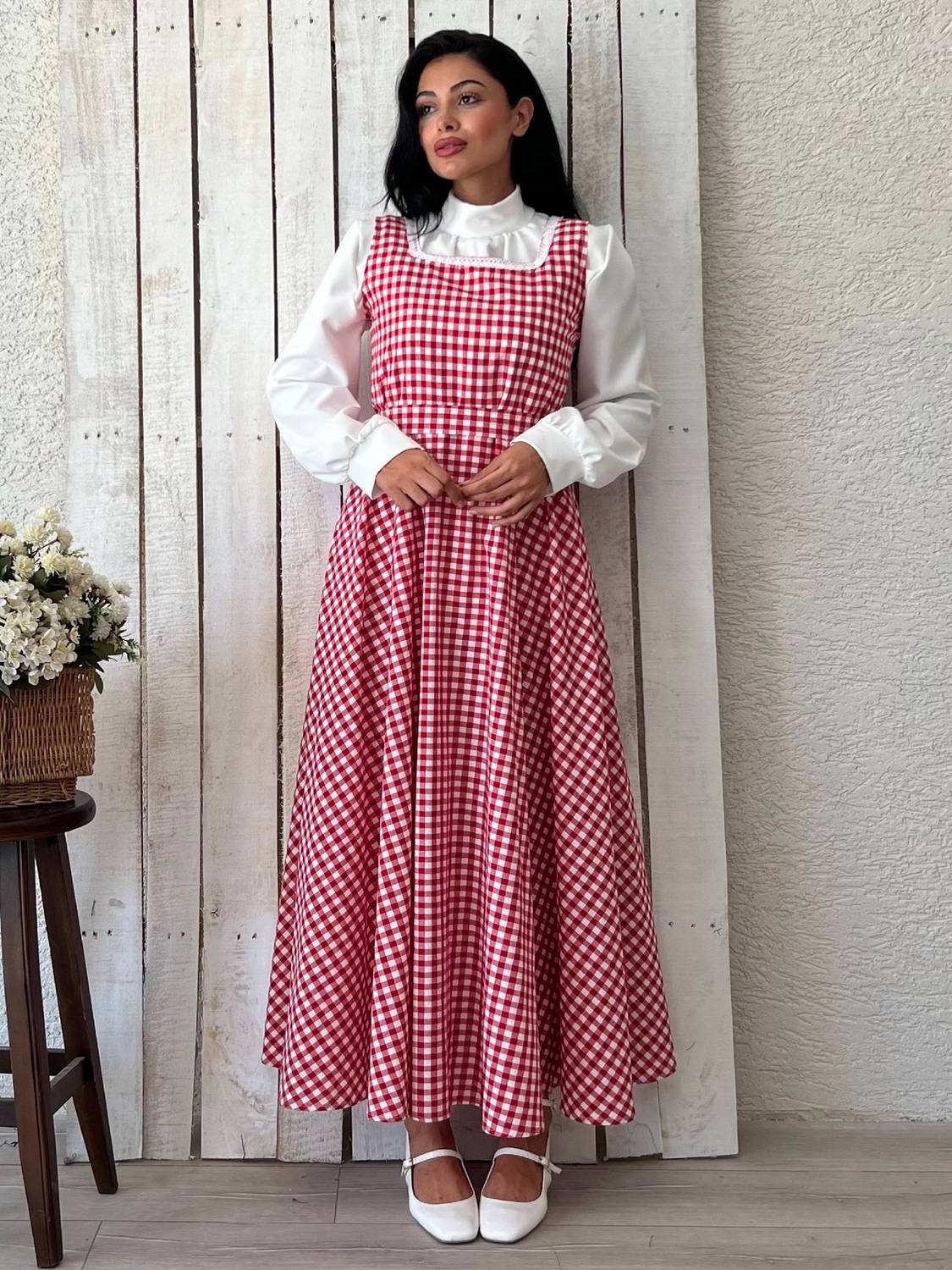 Uzun Kırmızı Pötikare Kare Yaka Jile-Bluz Takımı (2 li Takım)