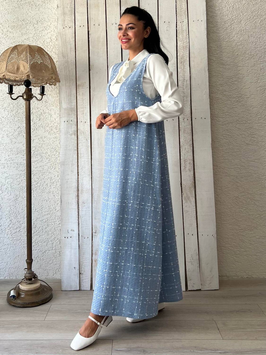 Сукня A-образного крою з твідової тканини кольору небесно-блакитного для жінок, зручна, не мнеться, розміри 36-46