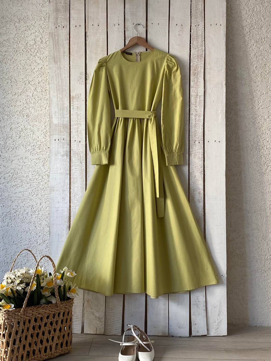 Uzun Yağ Yeşili Poplin Kloş Elbise