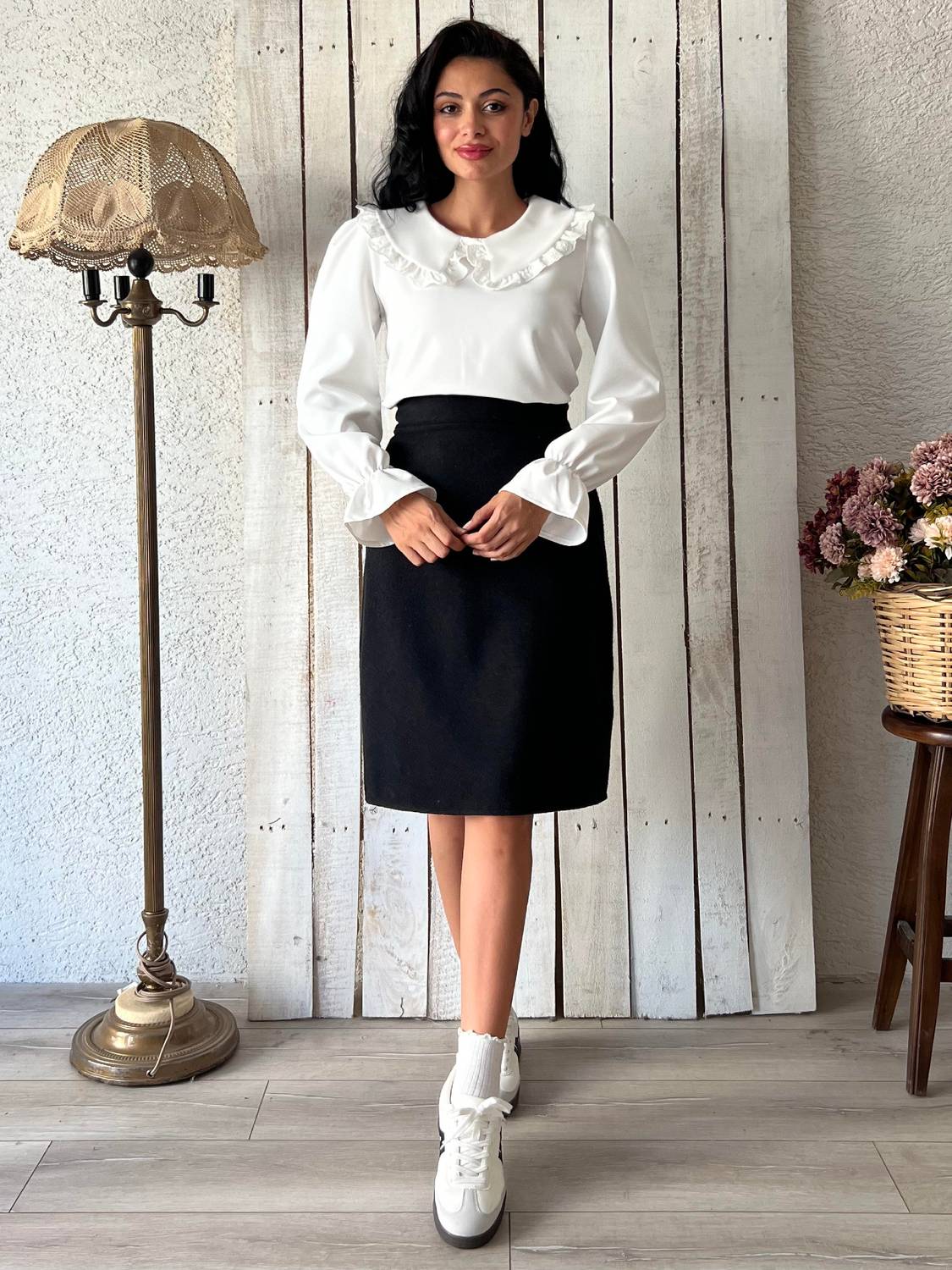 Siyah  Kısa Kaşe Etek