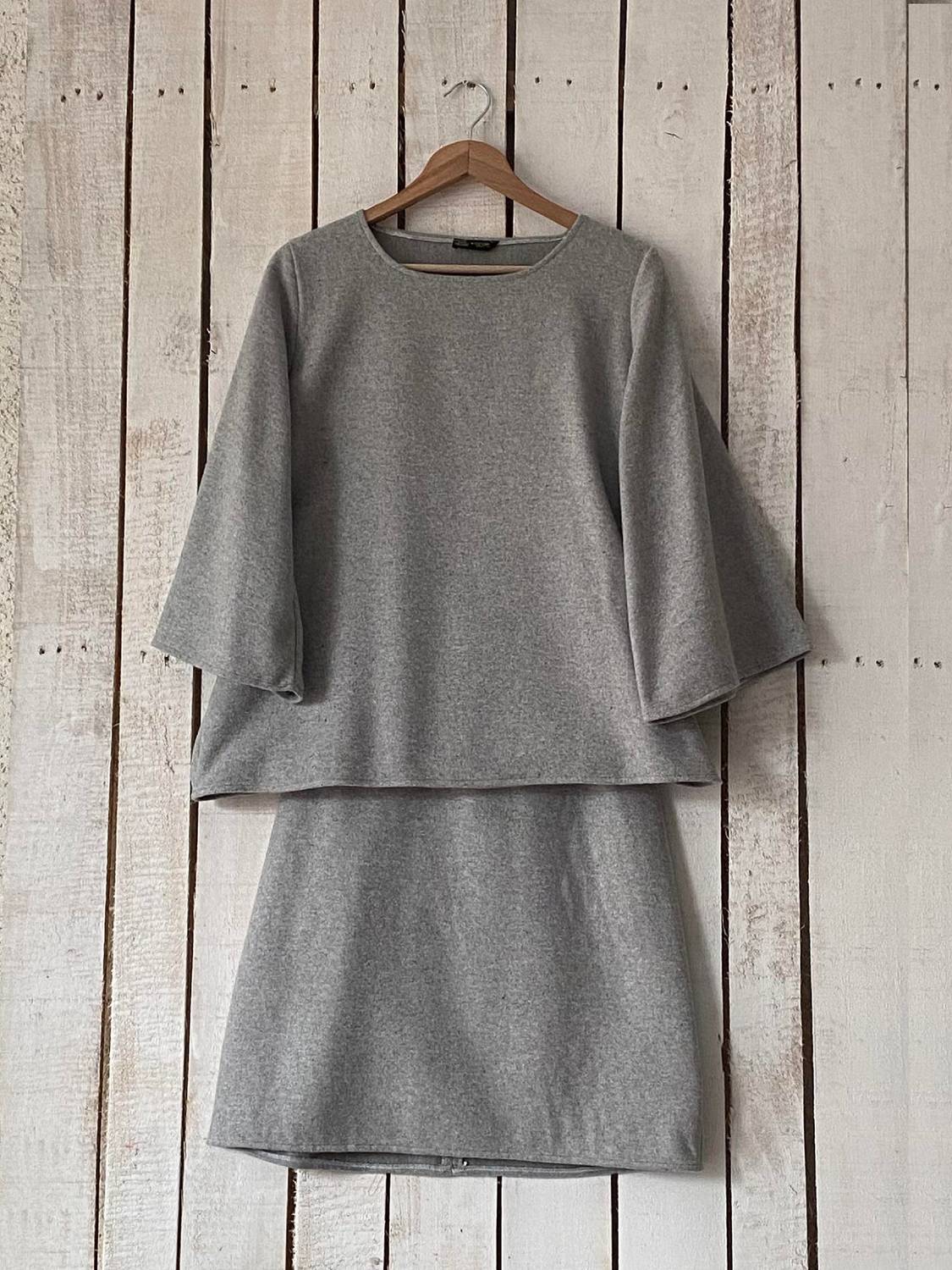 Сірий короткий комбінезон з блузою та спідницею (2 в 1 сет) для жінок, вільний крій, 65 см довжина спідниці, 40-45 см довжина блузи, тканина: бавовна, поліестер