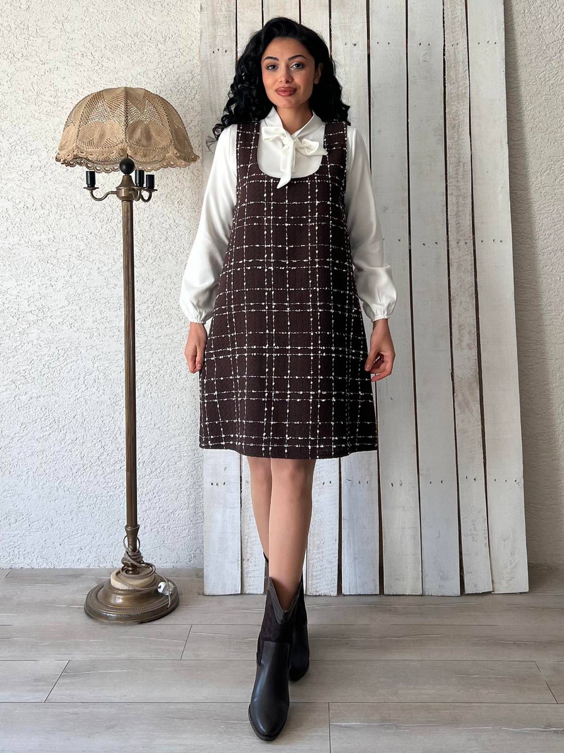 Kısa Kahverengi Tüvit Jile Elbise