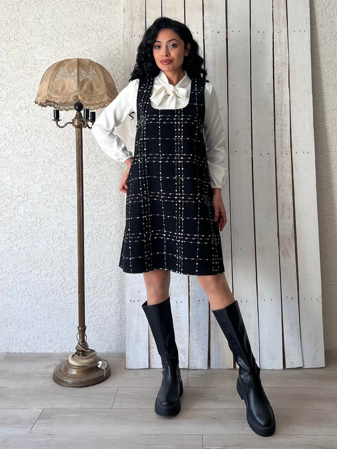 Kısa Siyah Tüvit Jile Elbise