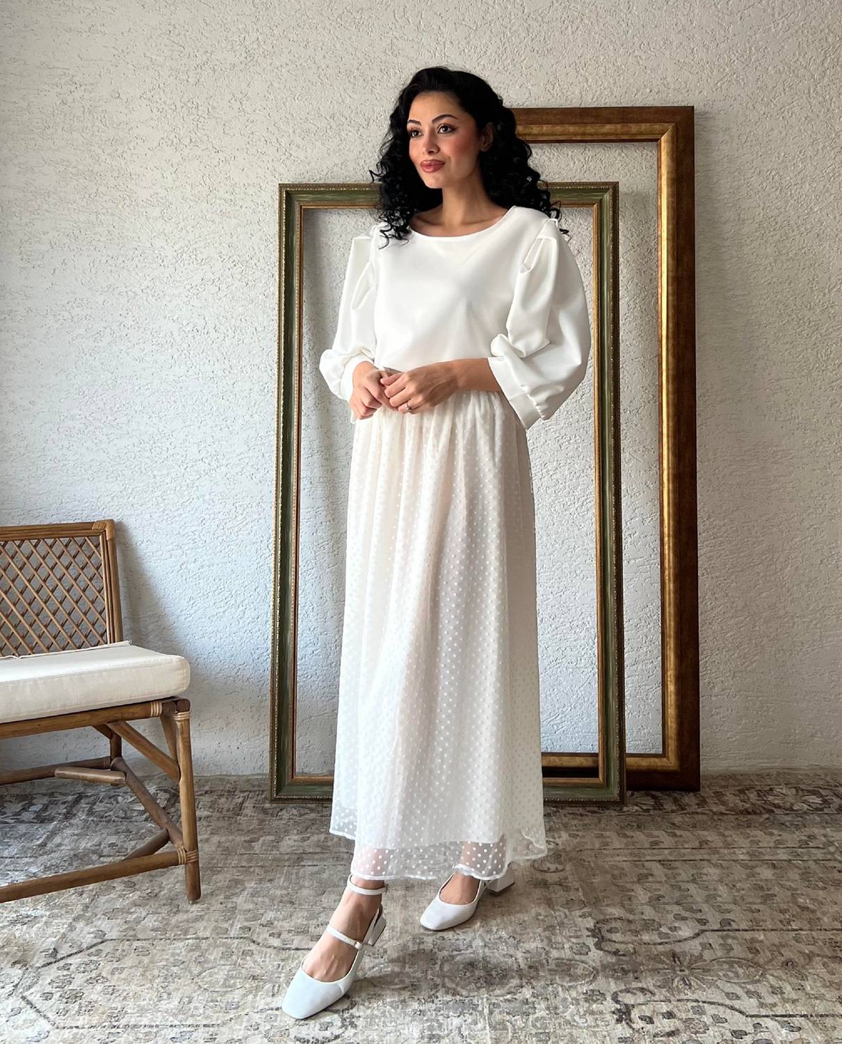 Beyaz Puantiyeli Tül Etek
