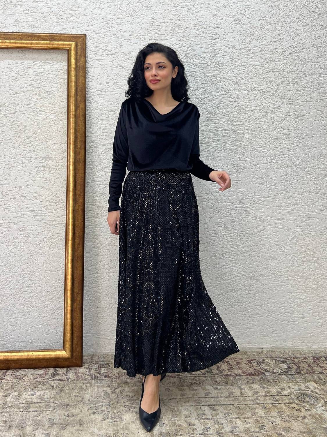 Uzun Siyah Payet Etek