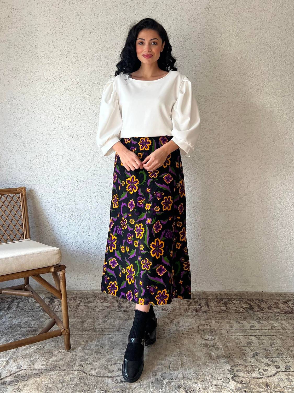 Siyah Mor Çiçekli Pazen Etek