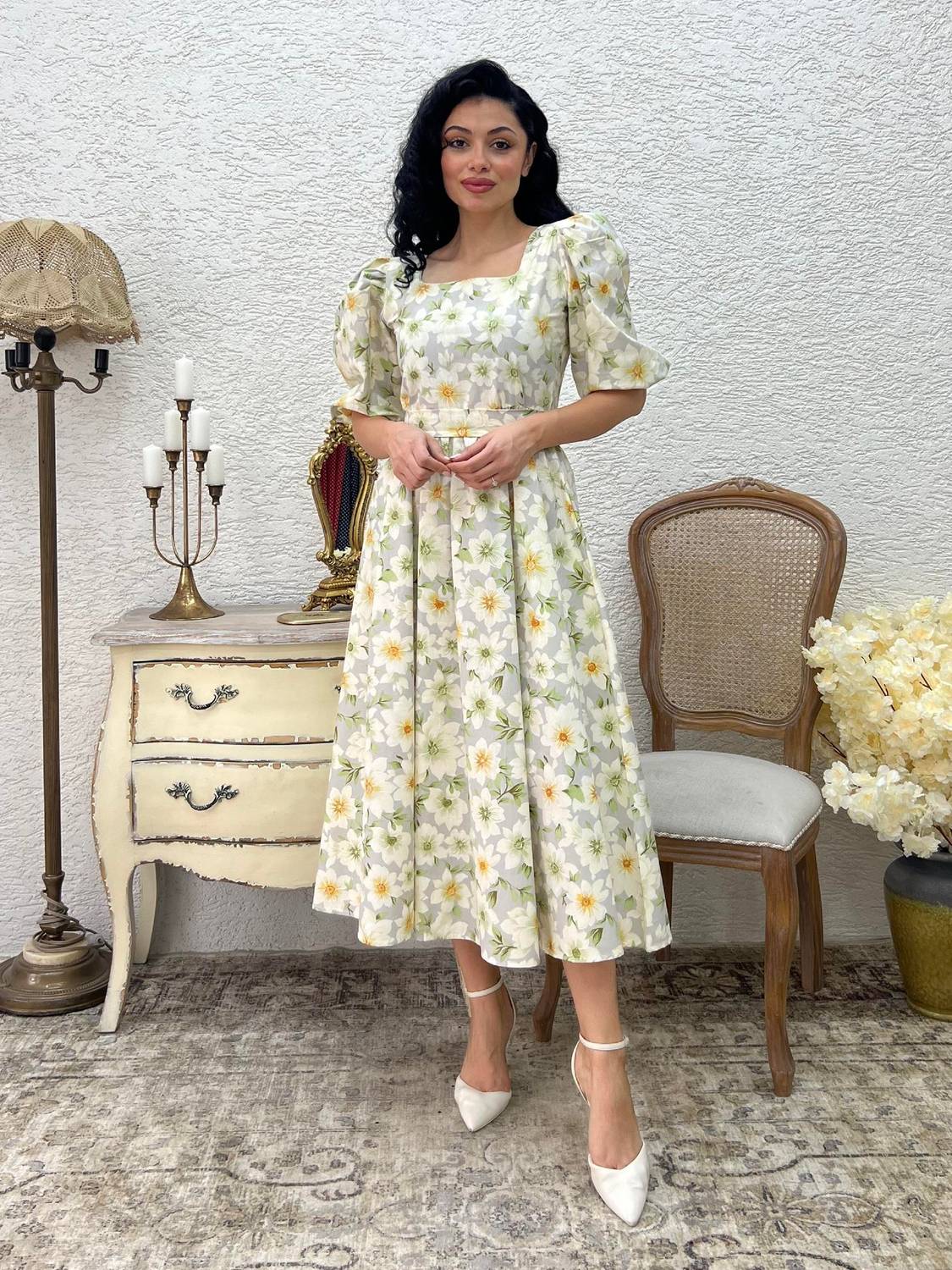 Yeşil Açelya Çiçeği Kare Yaka Kloş Elbise