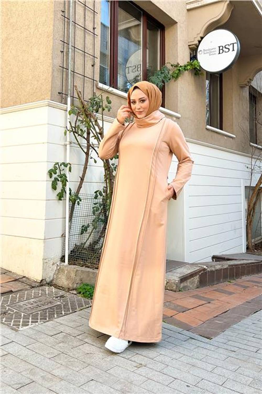 İkili Uzun Nevrül Detaylı Boğazlı Sade Basic Uzun Büyük Beden Spor Elbise - 12027.026 - Bej