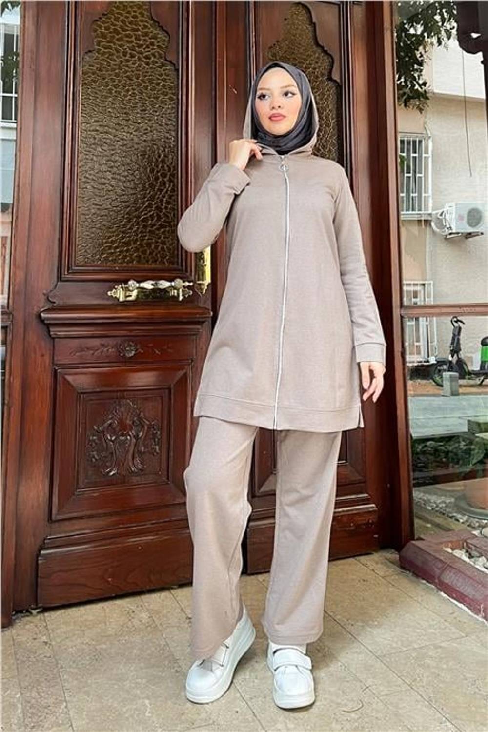 Fermuarlı Kapşonlu İkili Sade Basic Eşofman Spor Takımı - 03052.016 - Vizon