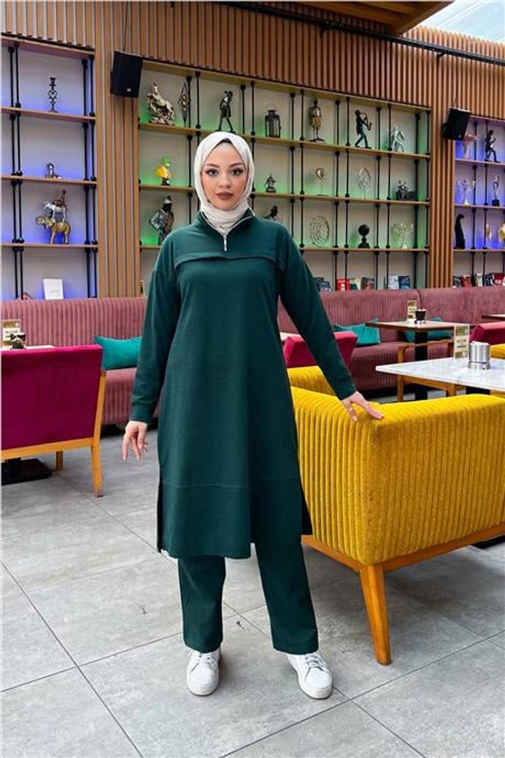 Dik Yaka Kısa Fermuarlı Yırtmaçlı Sade Basic Uzun Tunik ve Pantolon İkili Spor Takım - 03062.021 - Nefti