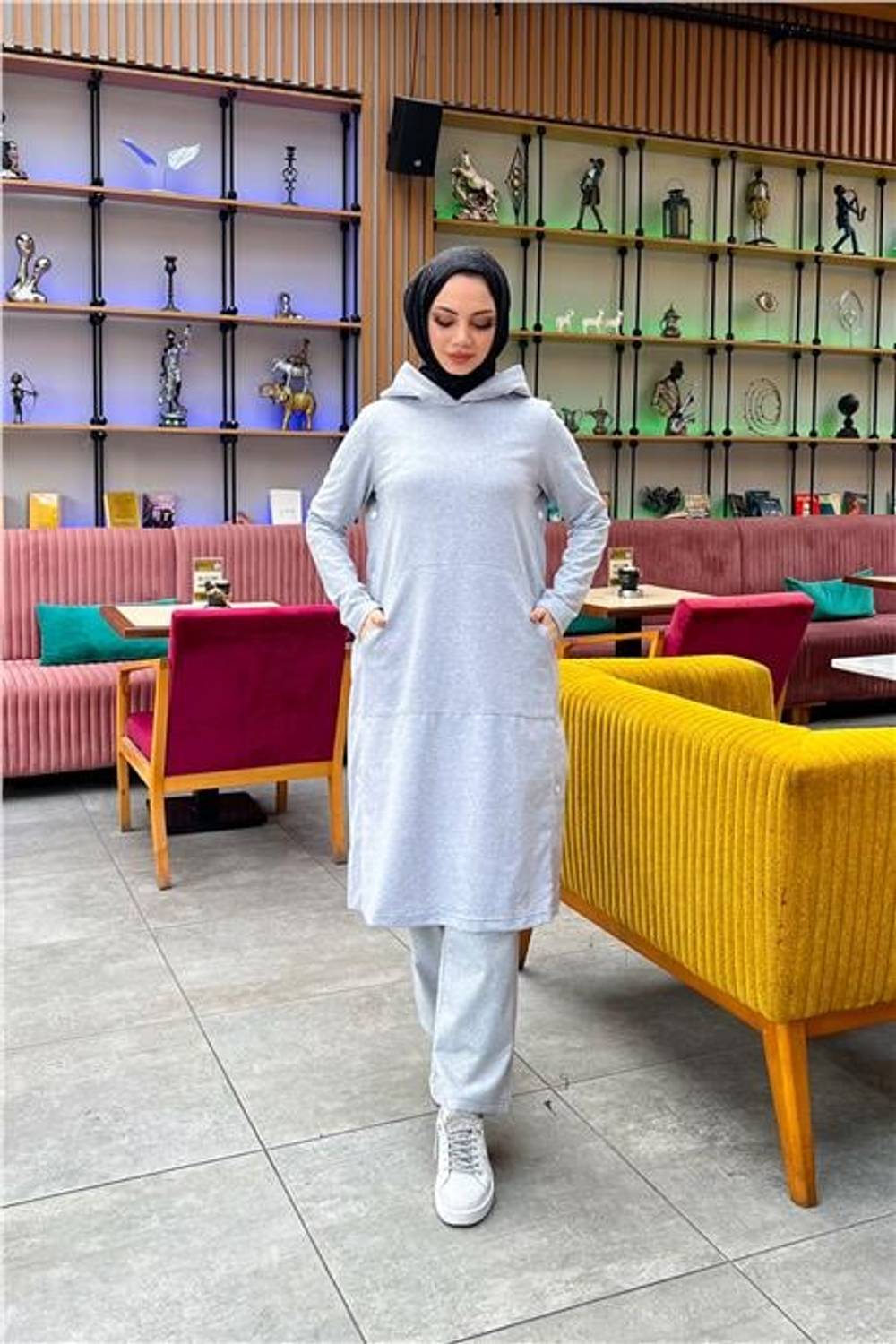 Спортивний комплект з тунікою та штанами з капюшоном, кліпсами, базовий, сірий, розміри 38-46