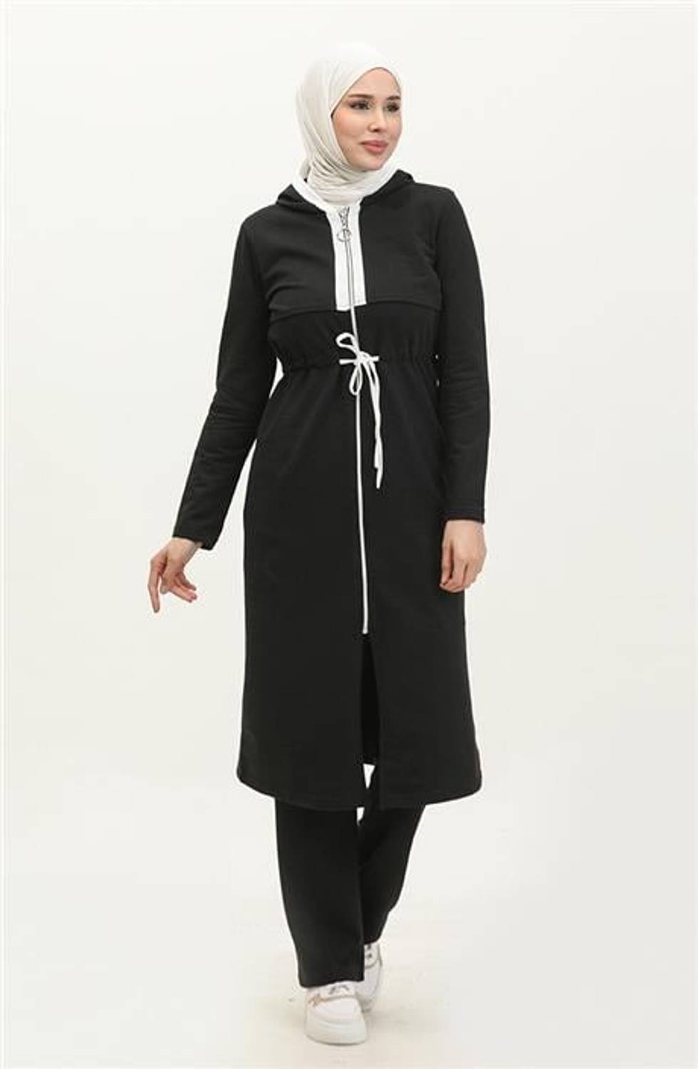 طقم رياضي بسيط أسود ثنائي مع سحاب وحزام وجيب بغطاء للرأس  نافذ لجميع الأحجام