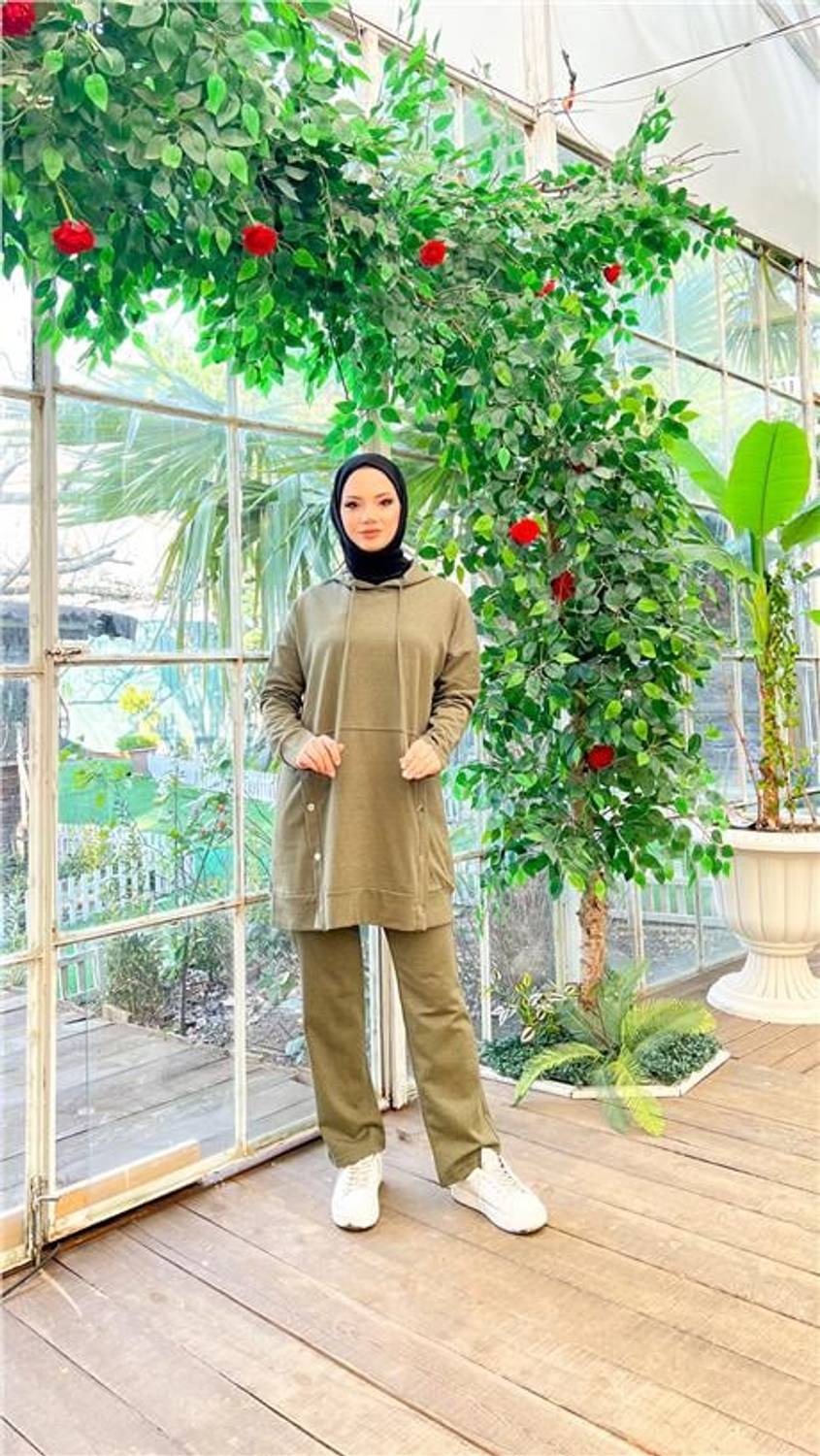 Kapşonlu Çıtçıt Detaylı Kısa Sweat Pantolon İkili Tesettür Eşofman Takımı - 03079.005 - Haki