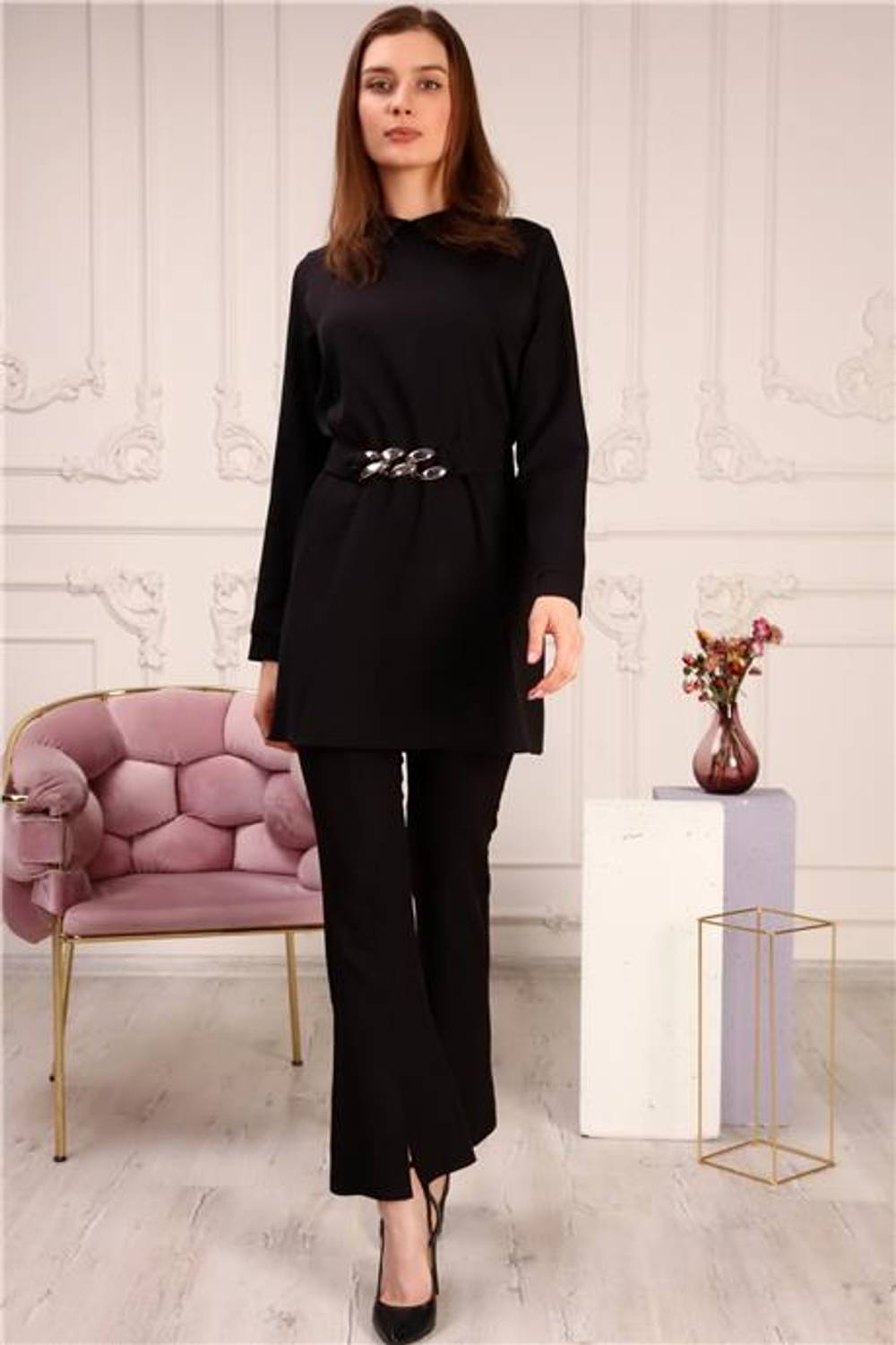 Комплект з простого туніки та штанів з ланцюговим поясом, чорний, розміри 38-46