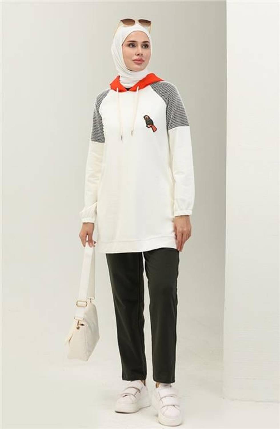 Azur Kolları File Detaylı İkili Eşofman Spor Takımı - 70080.005 - Haki