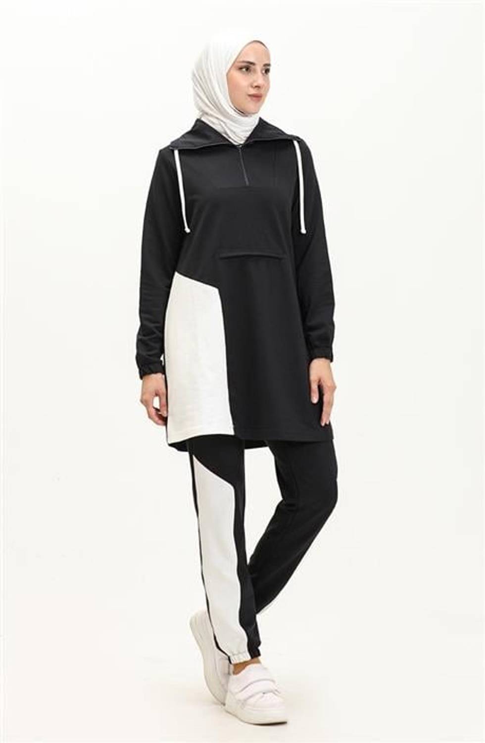 Dicle Paçası Lastik Detaylı Yaka Detaylı İkili Eşofman Spor Takımı - 70099.015 - Lacivert