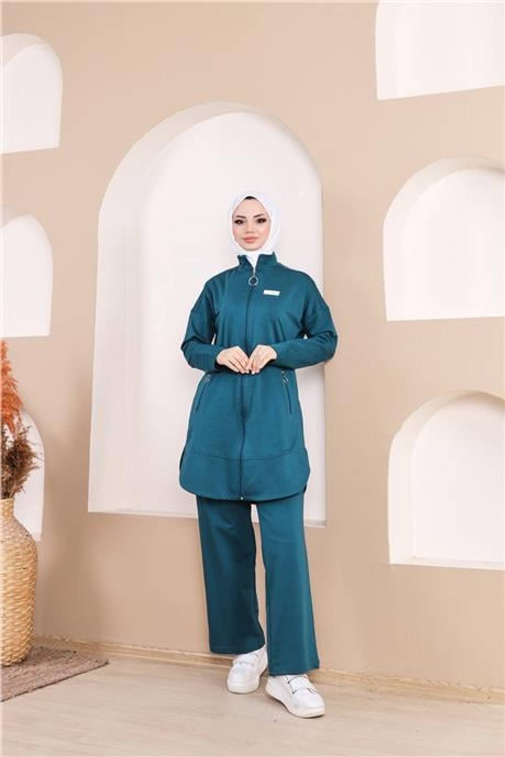 Fermuarlı Cepli Kısa İkili Tesettür Eşofman Takımı - 71182.033 - Petrol