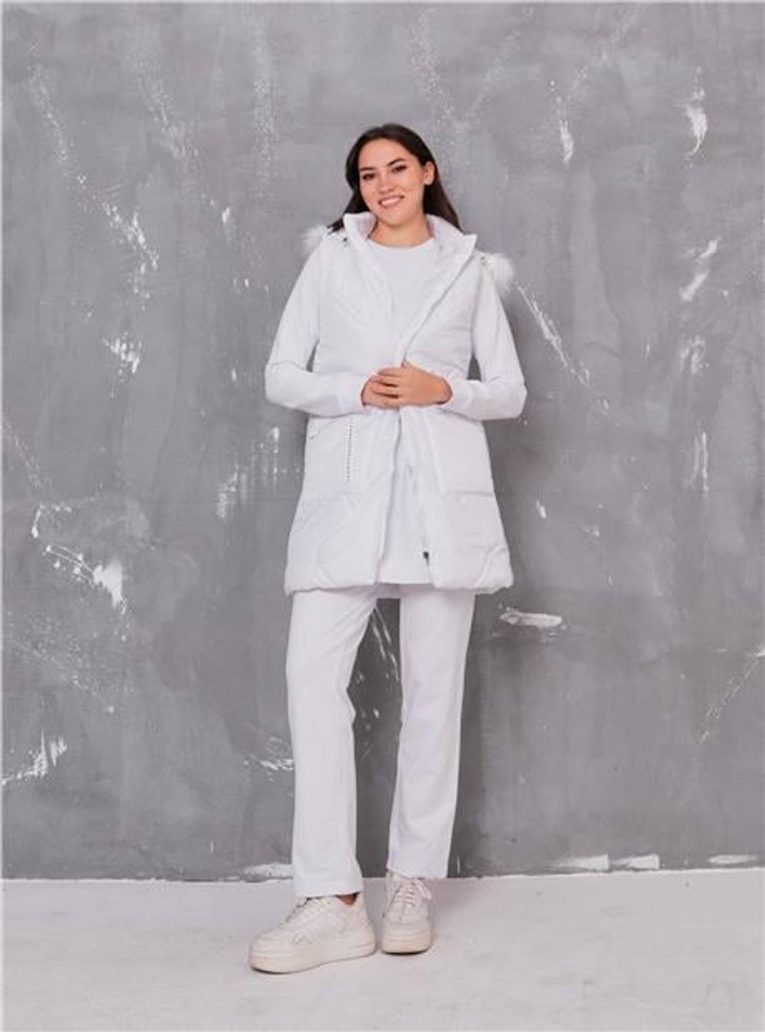 طقم رياضي ثلاثي مع سترة مبطنة بغطاء رأس - 70030.002 - أبيض