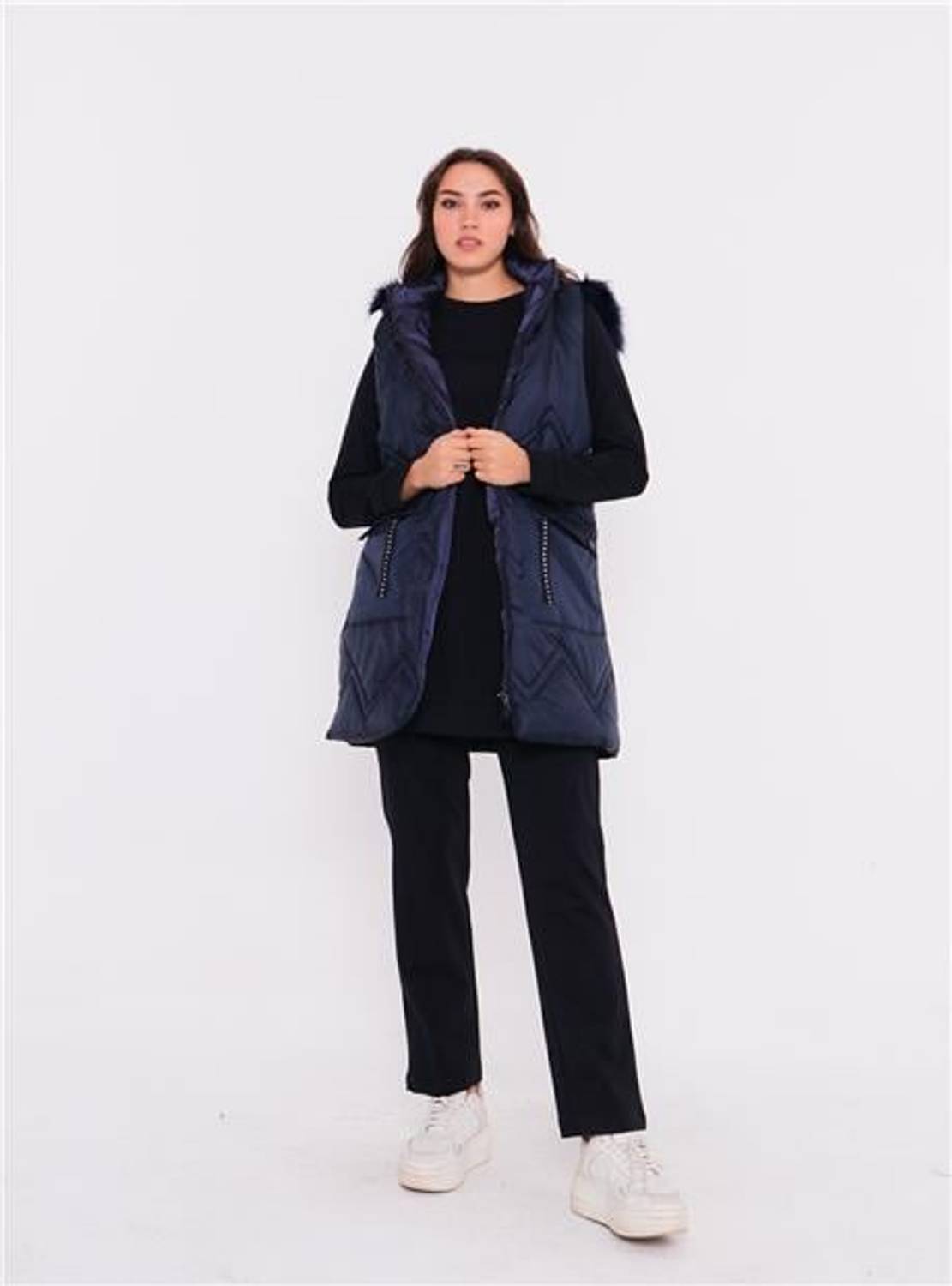 بدلة رياضية ثلاثية بحواف مائلة وسحاب بسحاب مع غطاء رأس - لون أزرق داكن - مقاسات مختلفة