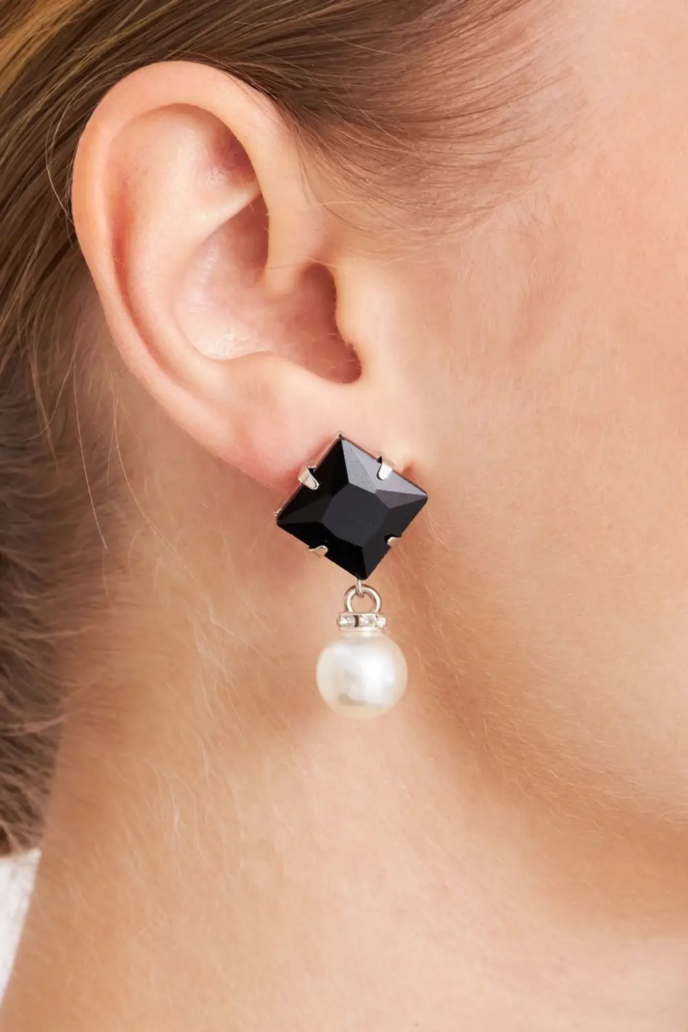 Women's Bosco Black Square Pearl Zircon Stone Hanging Model Silver Plated Dress Combination Daily Earrings