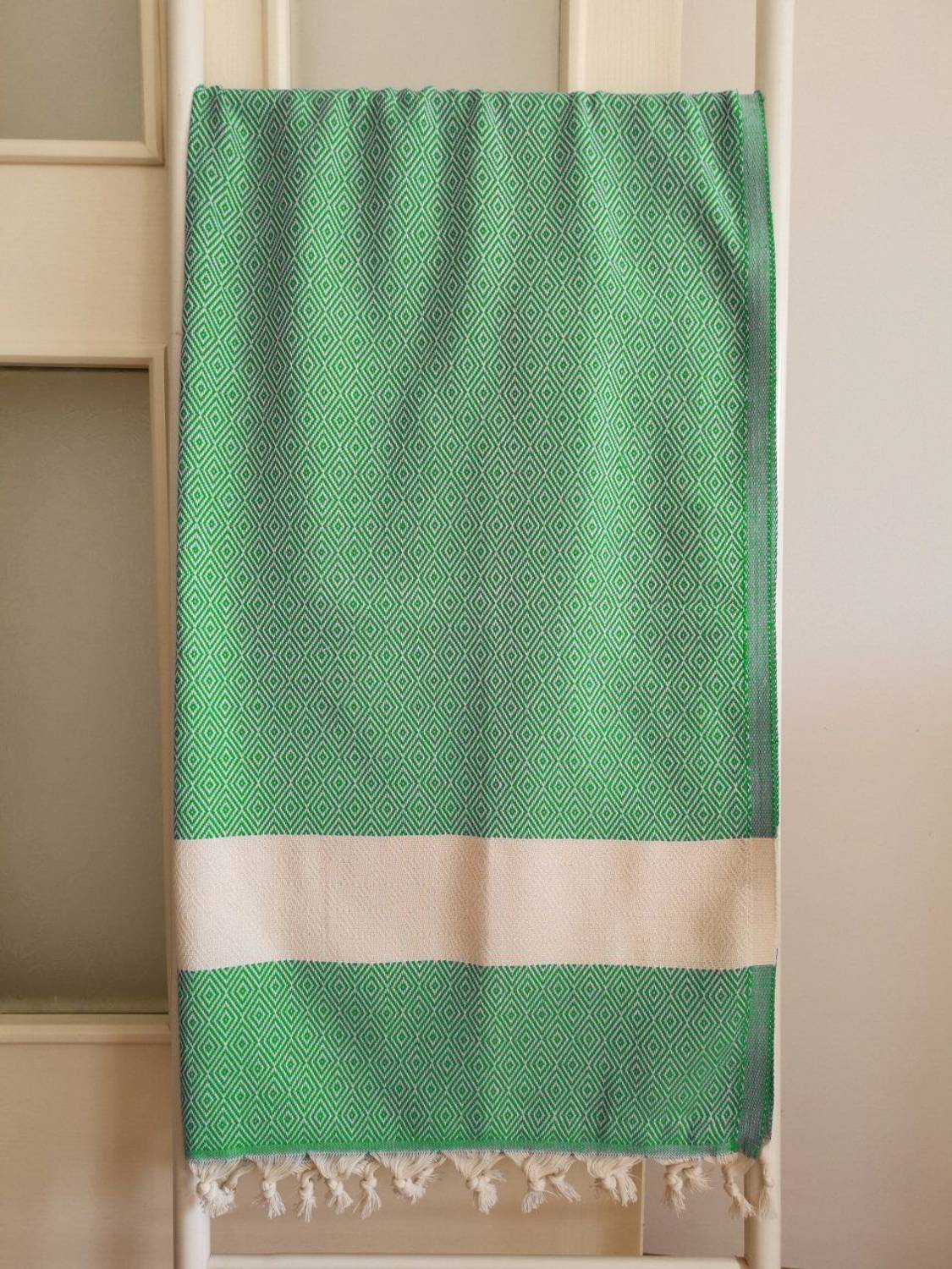 Банні рушники Benetton у відтінку зеленого для комфортного та стильного використання