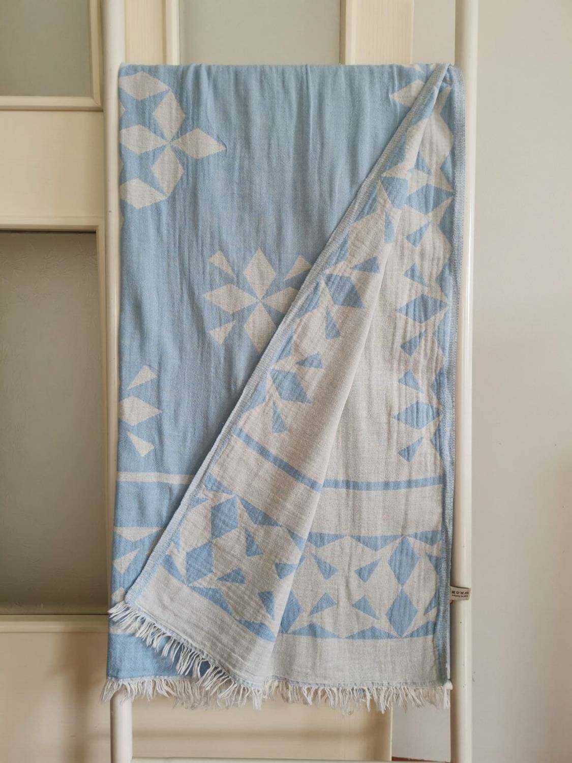 بشتمال ، منشفة استحمام ، منشفة شاطئ ، طبقة مزدوجة من الجليد الأزرق