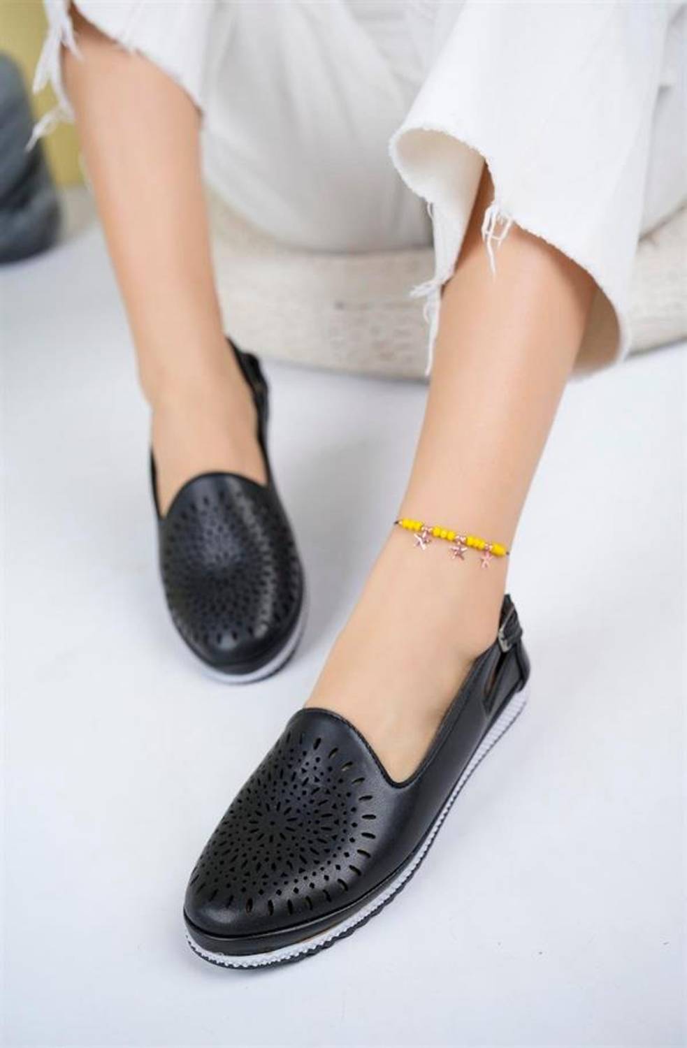 Aymood أحذية باليه مريحة لتقويم العظام للاستخدام اليومي