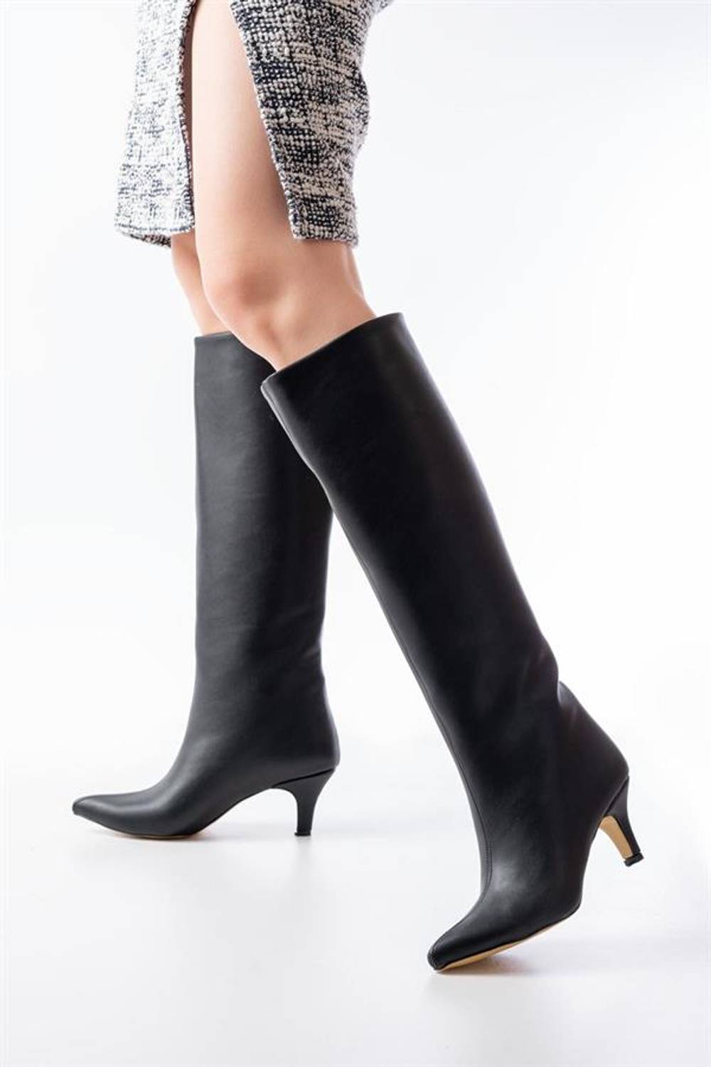 SYT-2004 Siyah Günlük Bayan Çizme