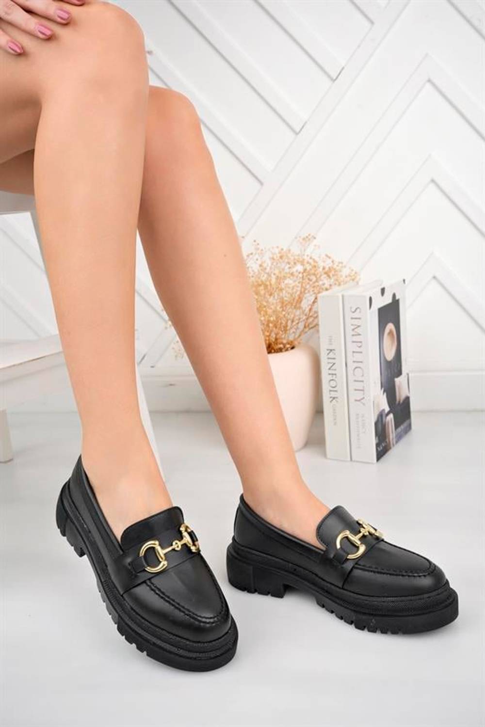 Kadın Loafer Yuvarlak Burun Maskülen Bağcıksız Yüksek Dolgu Taban Oxford Ayakkabı