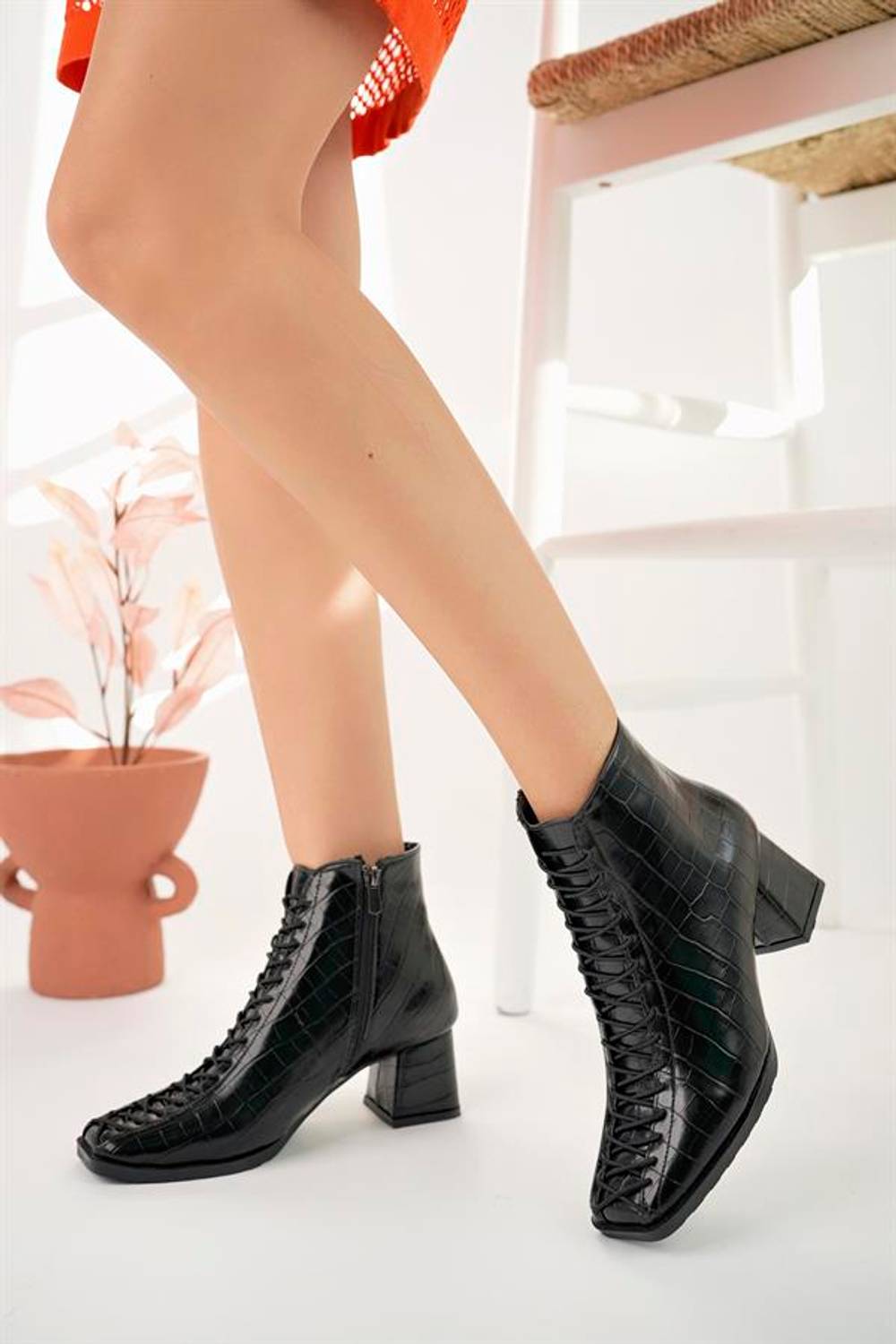 Aymood Side Zipper Women's Boots B Black Skin