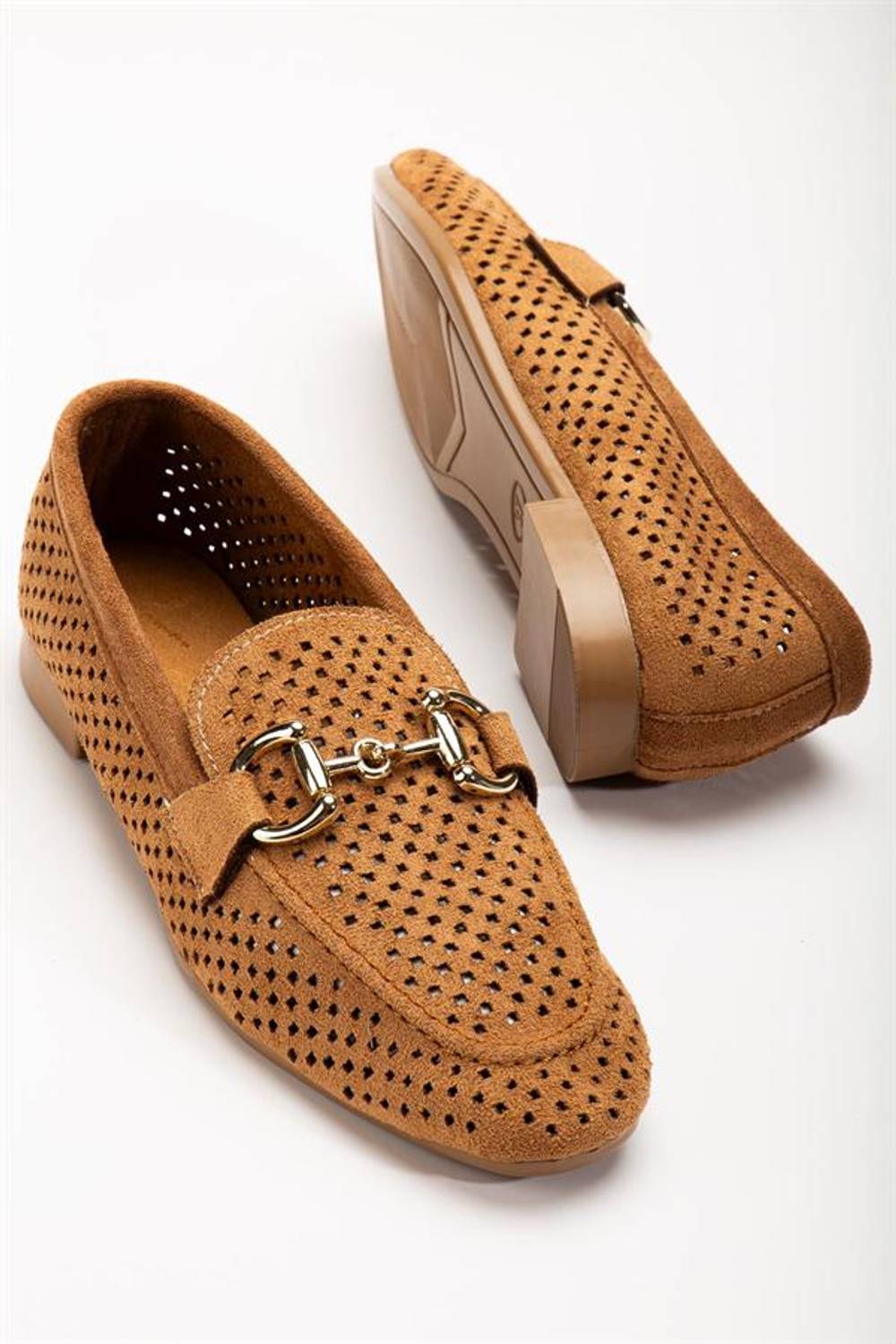 Женские балетки из замши цвета табак с perforированных деталями, 1,5 см каблук, полностью по размеру, местное производство, 100% ручная работа
