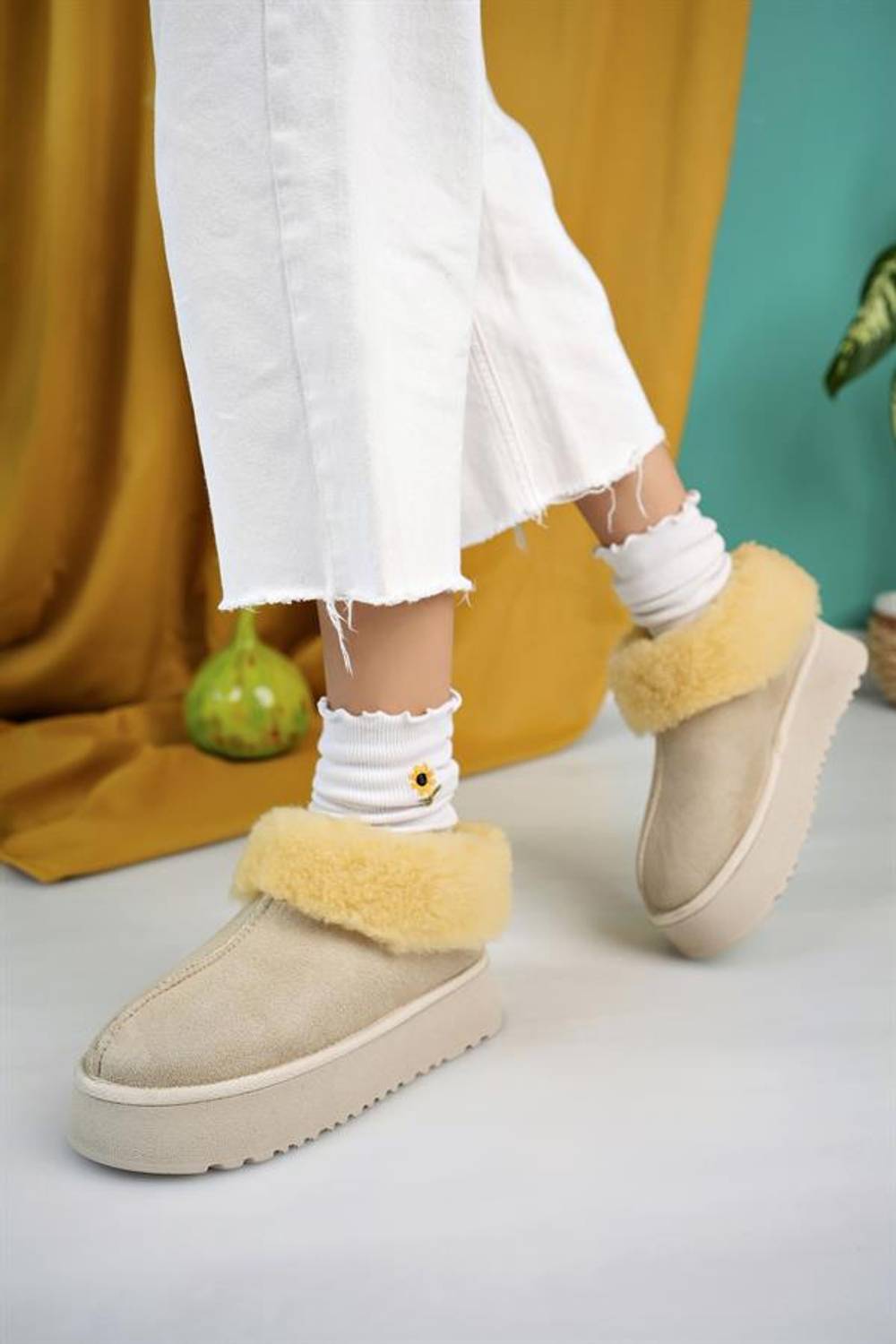 Aymood Kadın Nude Süet Yarım Bot Içi Tüylü Kalın Taban Ayakkabı