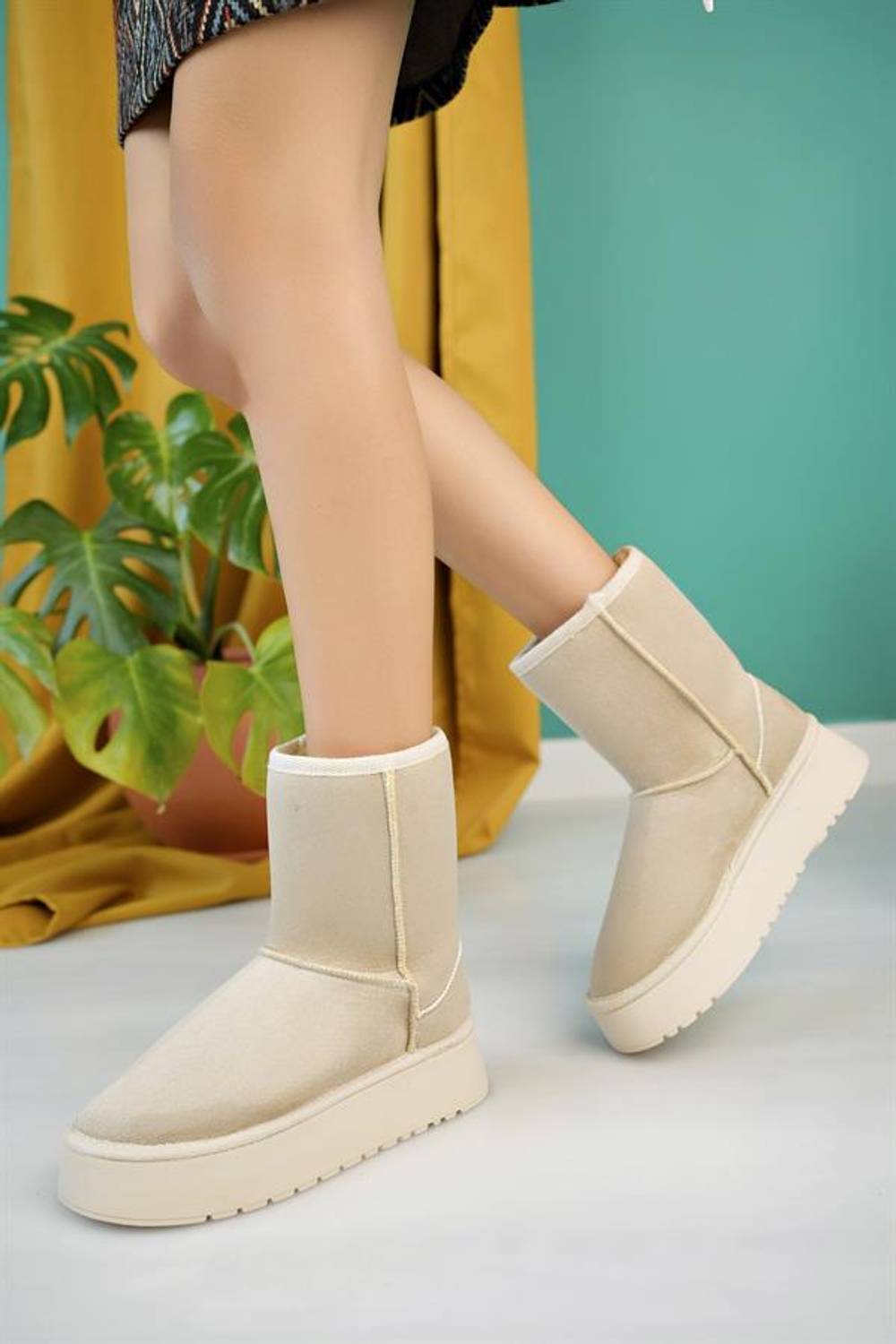 Aymood Kadın Nude Süet Yarım Bot Içi Tüylü Kalın Taban Ayakkabı