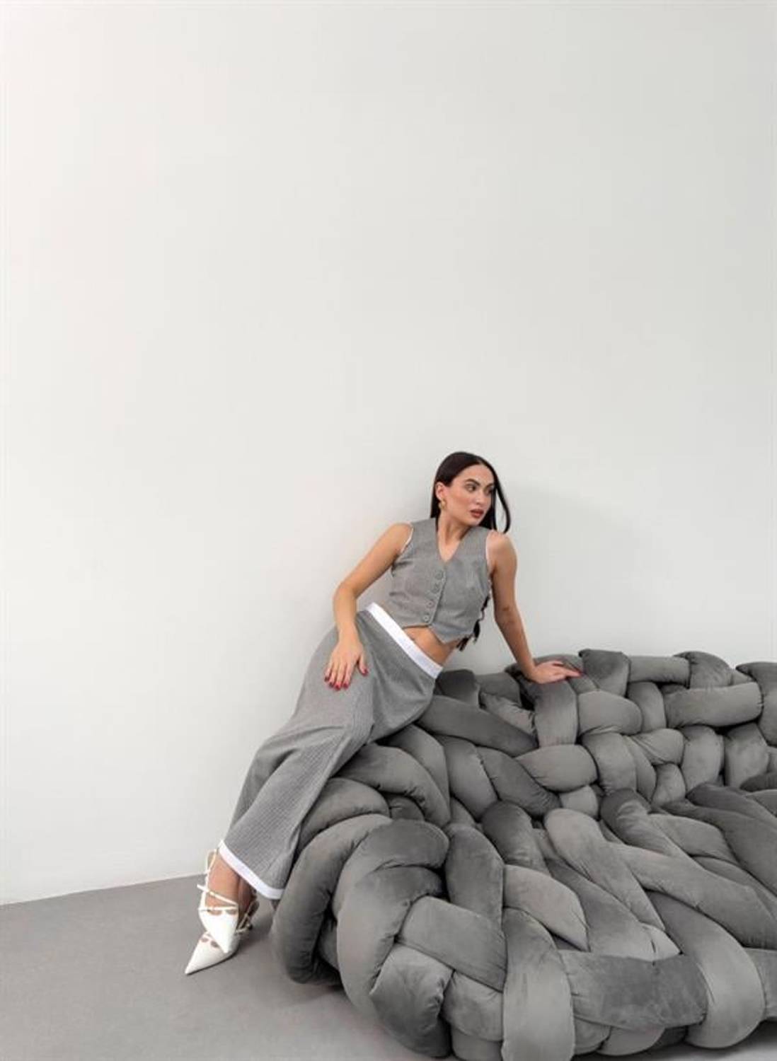 Gi̇o Çi̇zgi̇li̇ Garni̇li̇ Mi̇di̇ Etek Yelek Takim