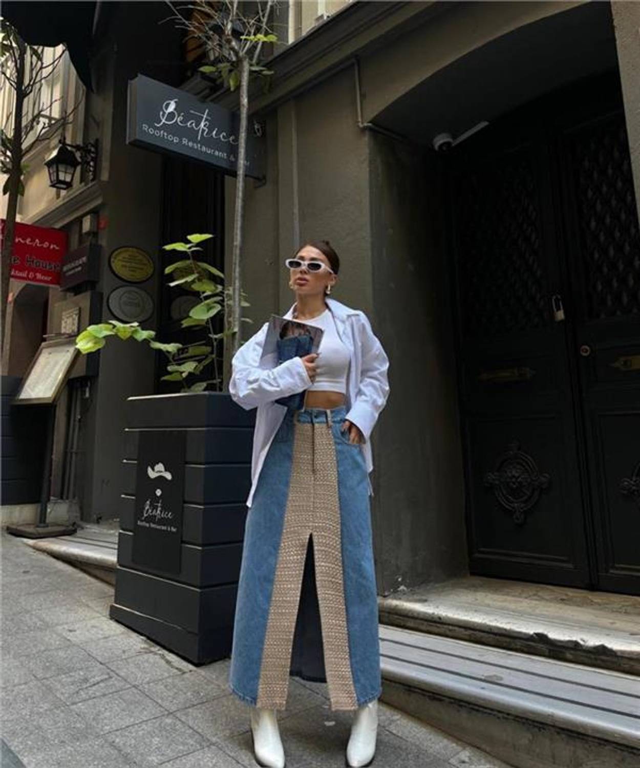 KOT ETEK PARÇALI UZUN ÖNDEN YIRTMAÇLI - Bej