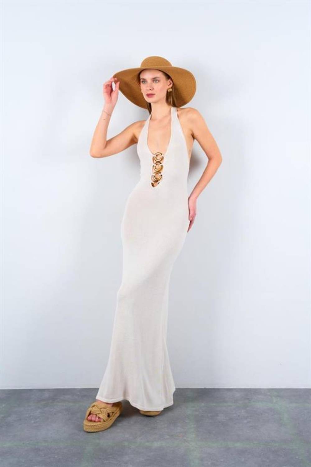 Boyundan Geçmeli Halka Tokalı Elbise - Krem